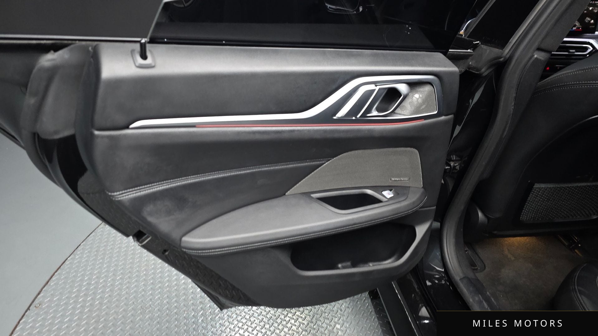 BMW i4 2024 — миниатюра 15