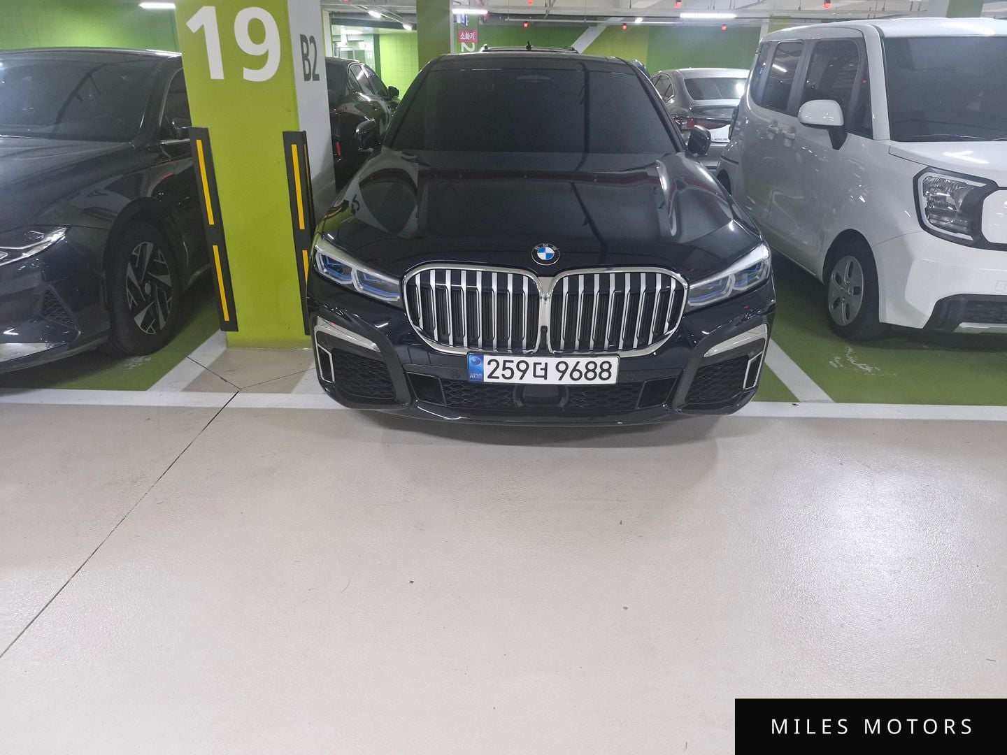 BMW 7 Series (G11) 2022 — миниатюра 3