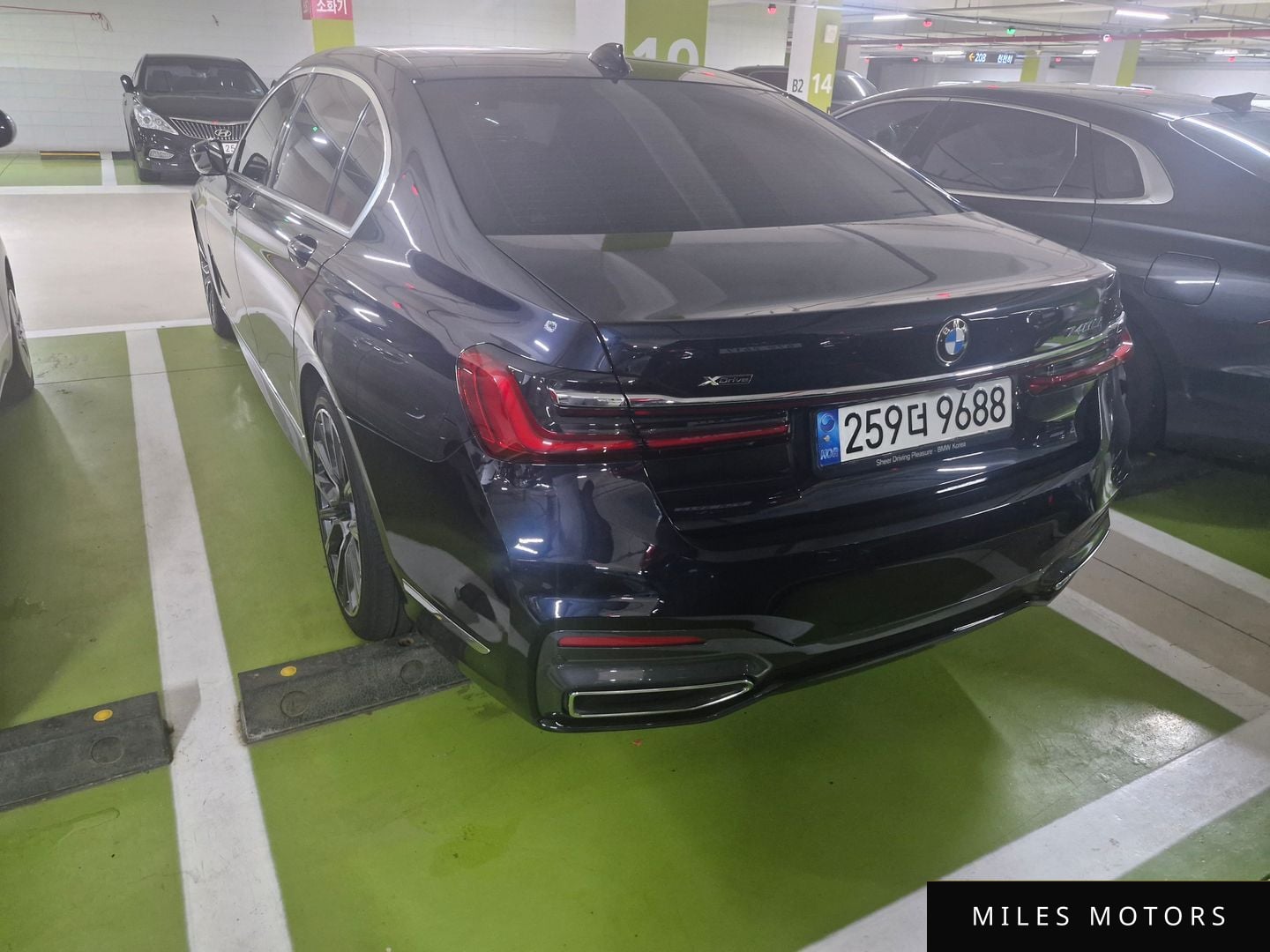 BMW 7 Series (G11) 2022 — миниатюра 4