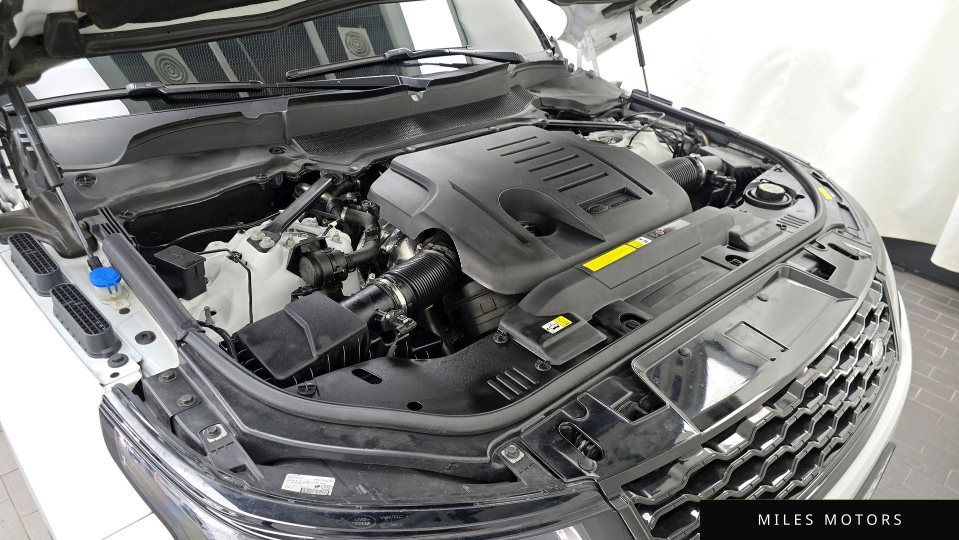 Land Rover Range Rover Sport 2022 — миниатюра 6