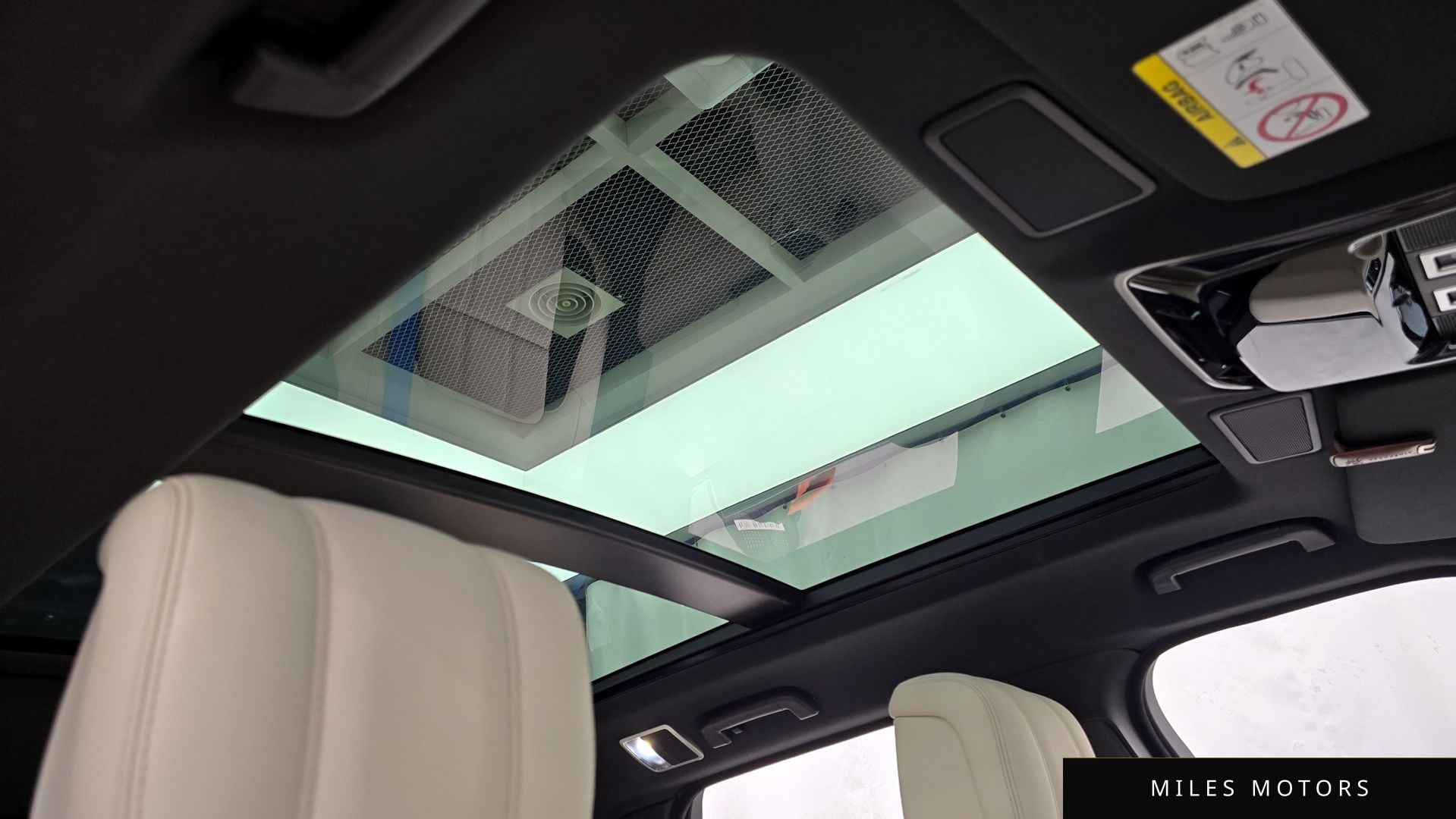 Land Rover Range Rover Sport 2022 — миниатюра 23
