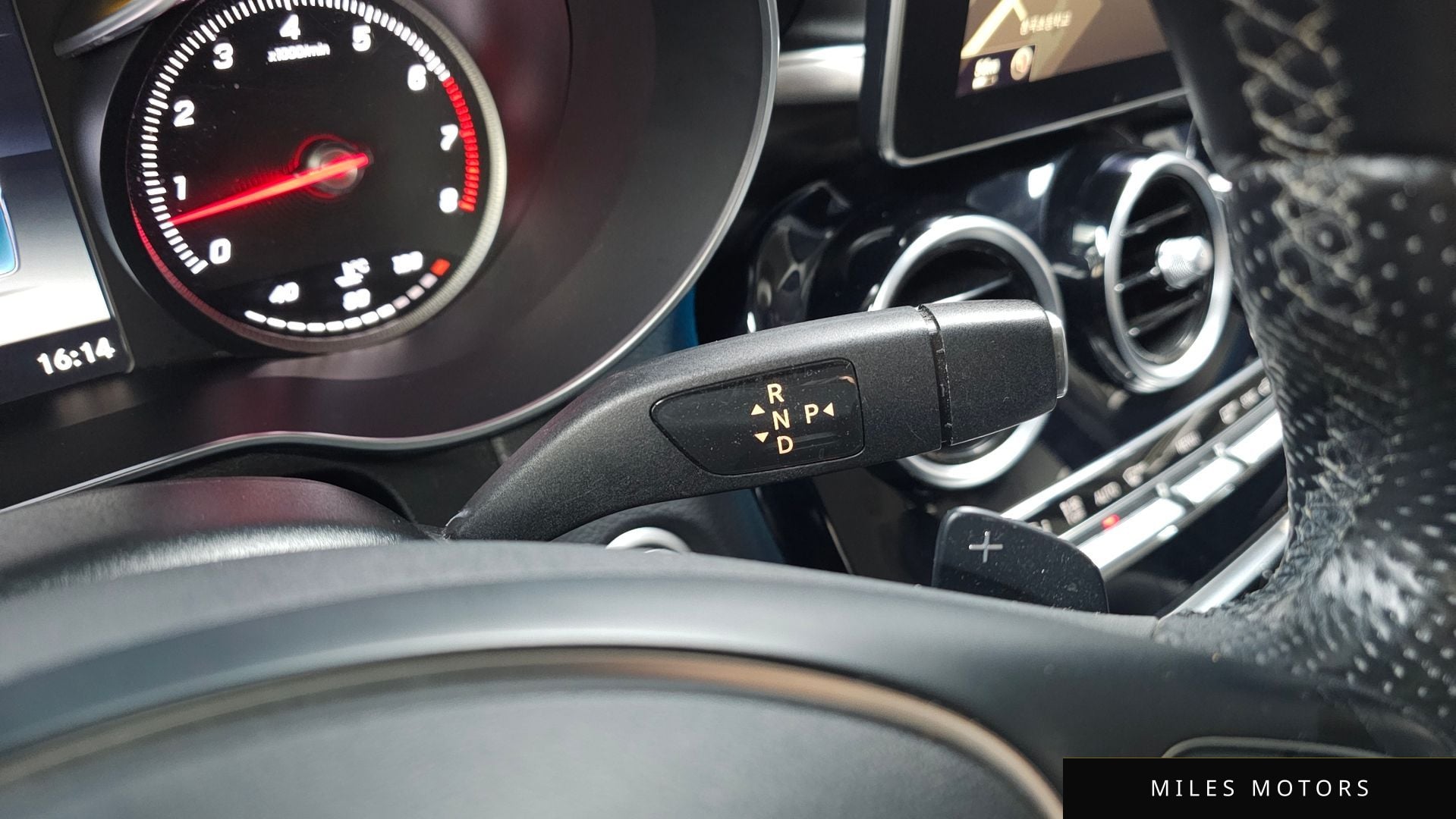 Mercedes-Benz C-Class W205 2015 — миниатюра 9