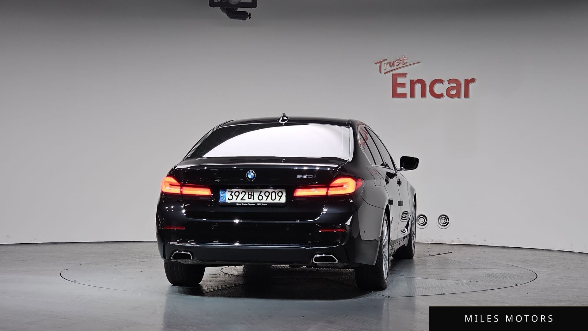 BMW 5시리즈 (G30) 2022 — миниатюра 3
