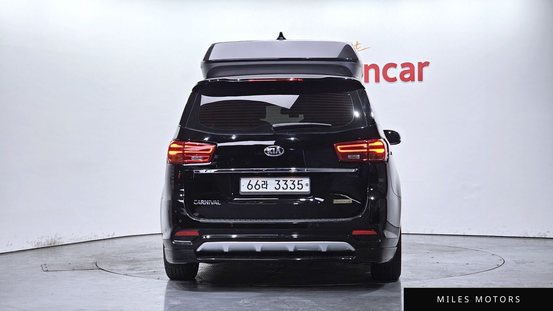 Kia Canival 2019 — миниатюра 3