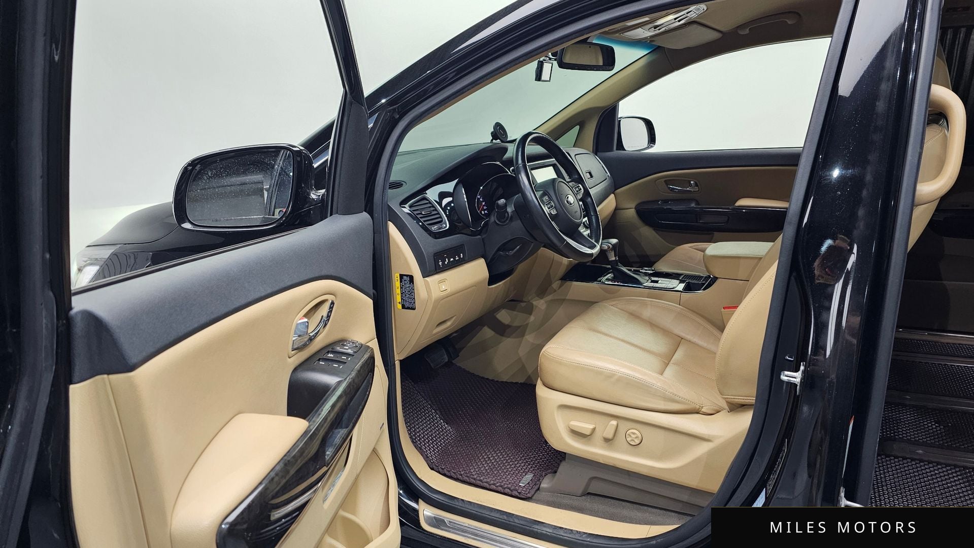 Kia Canival 2019 — миниатюра 12