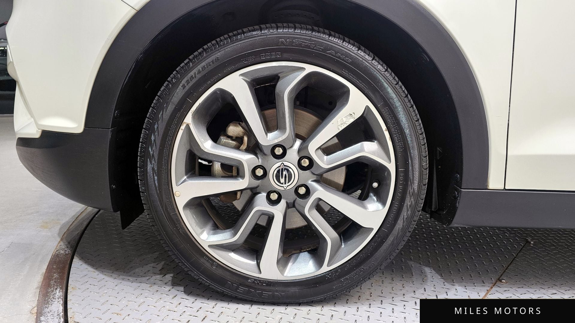 KG Mobility Tivoli 2016 — миниатюра 5
