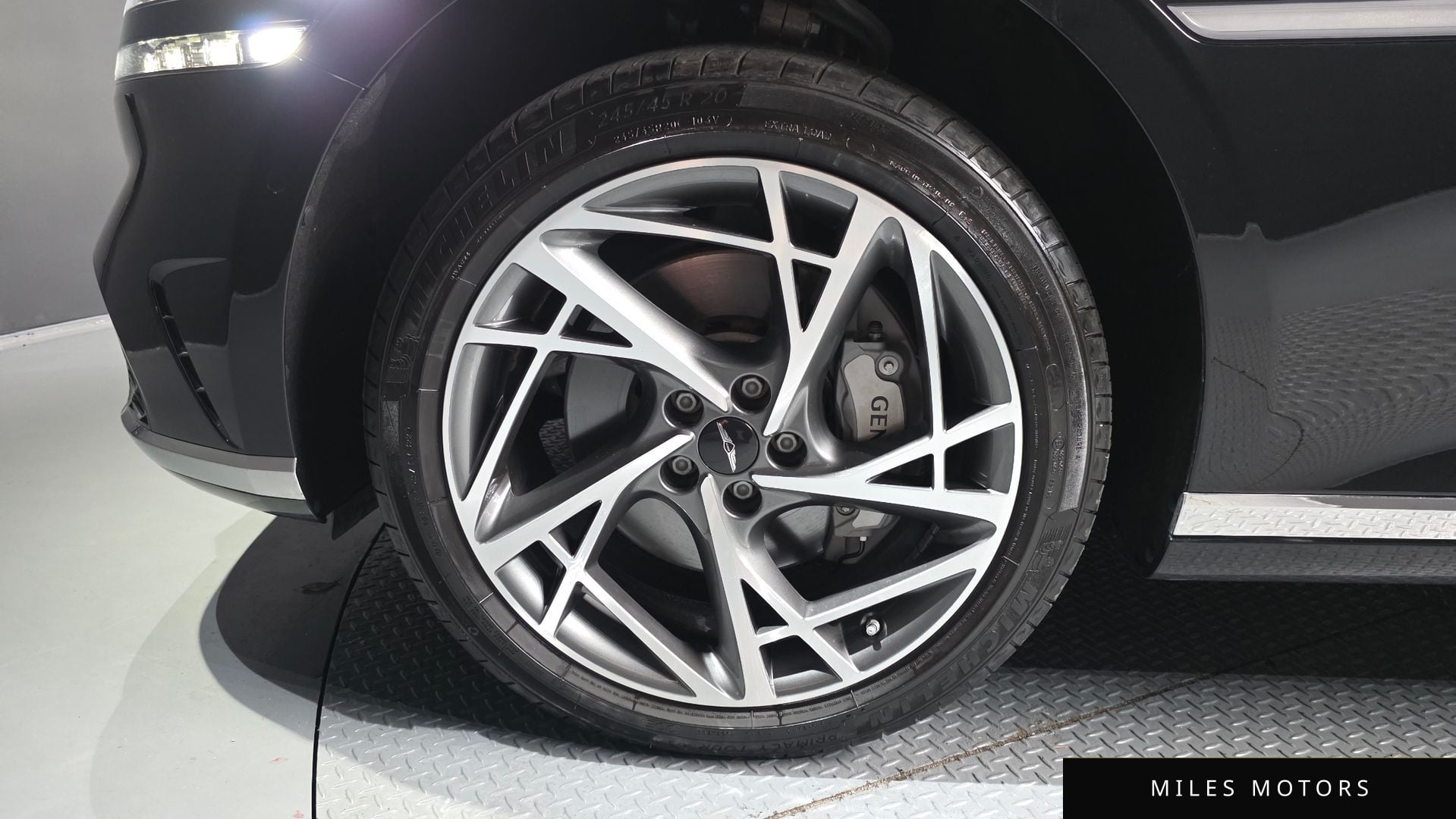 Genesis G90 (RS4) 2023 — миниатюра 5