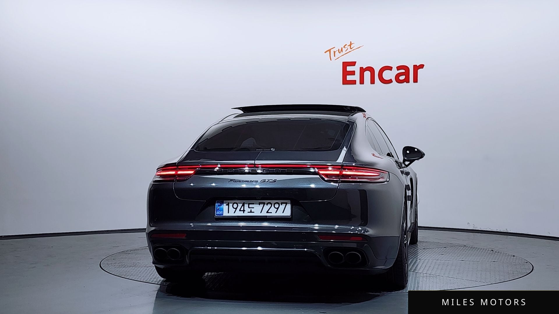 Porsche Panamera 2019 — миниатюра 4