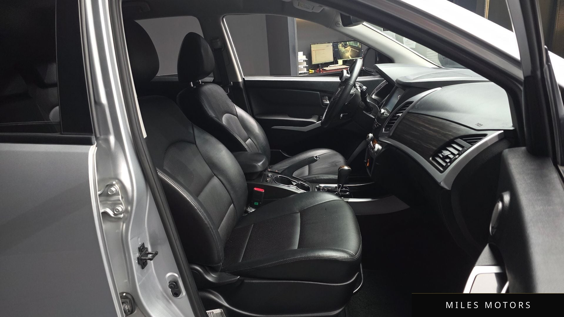 KG Mobility KORANDO 2015 — миниатюра 17
