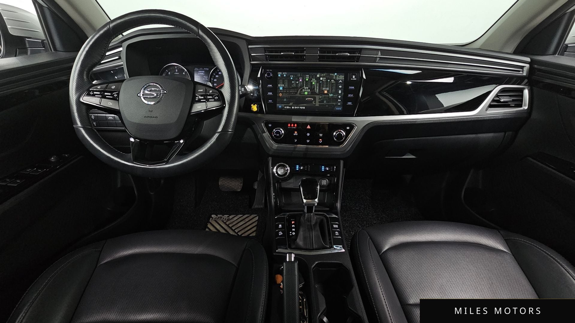 KG Mobility Beautiful Korando 2019 — миниатюра 10