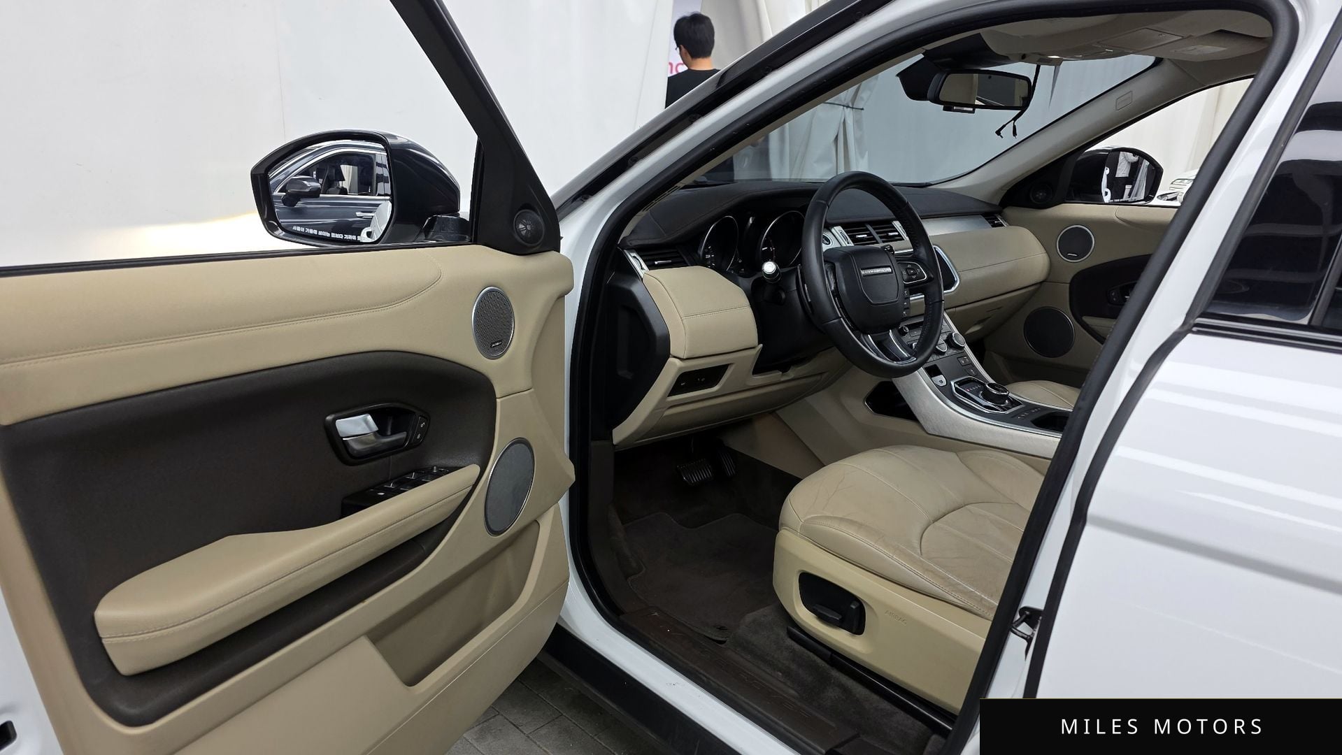 Land Rover Range Rover Evoque 2017 — миниатюра 10