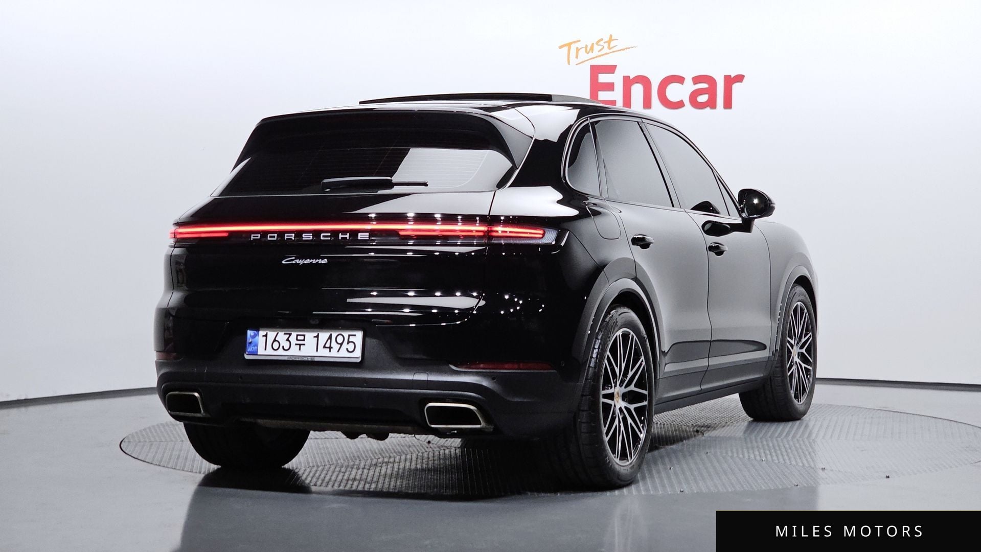 Porsche 카이엔 (PO536) 2024 — миниатюра 2
