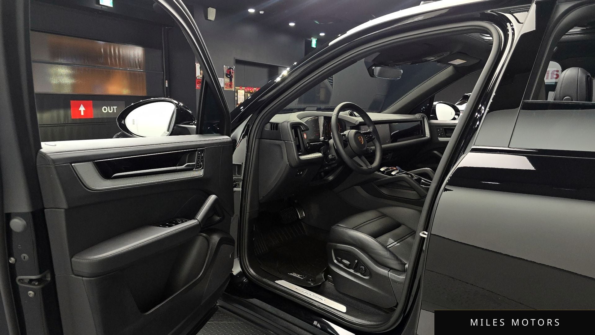 Porsche 카이엔 (PO536) 2024 — миниатюра 13