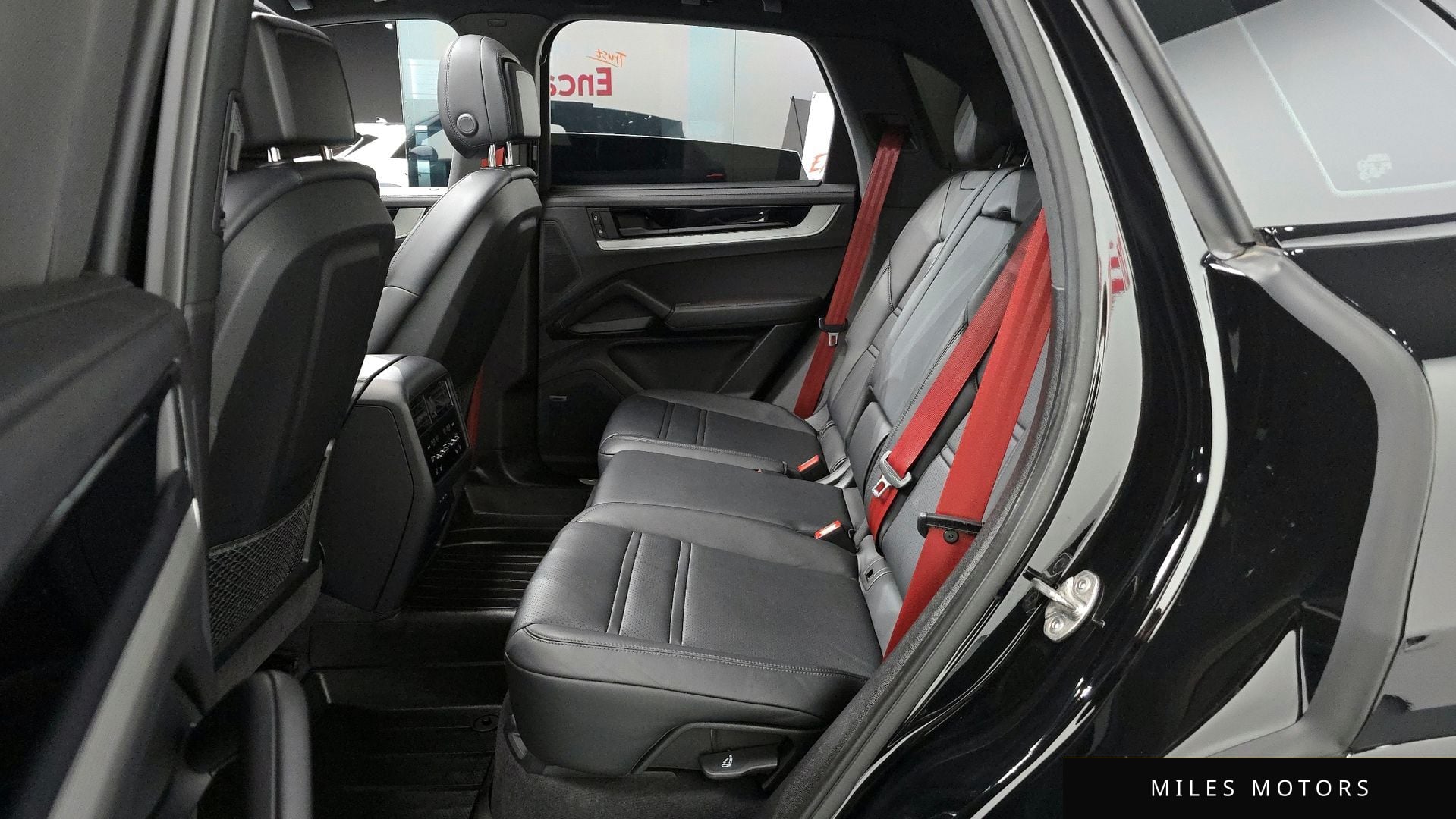 Porsche 카이엔 (PO536) 2024 — миниатюра 18