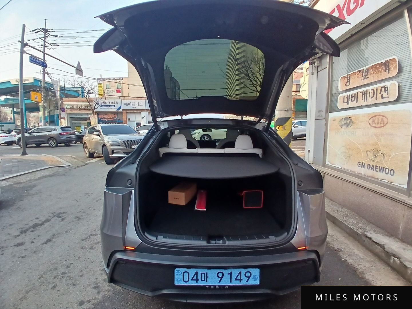 Tesla Model Y 2026 — миниатюра 20