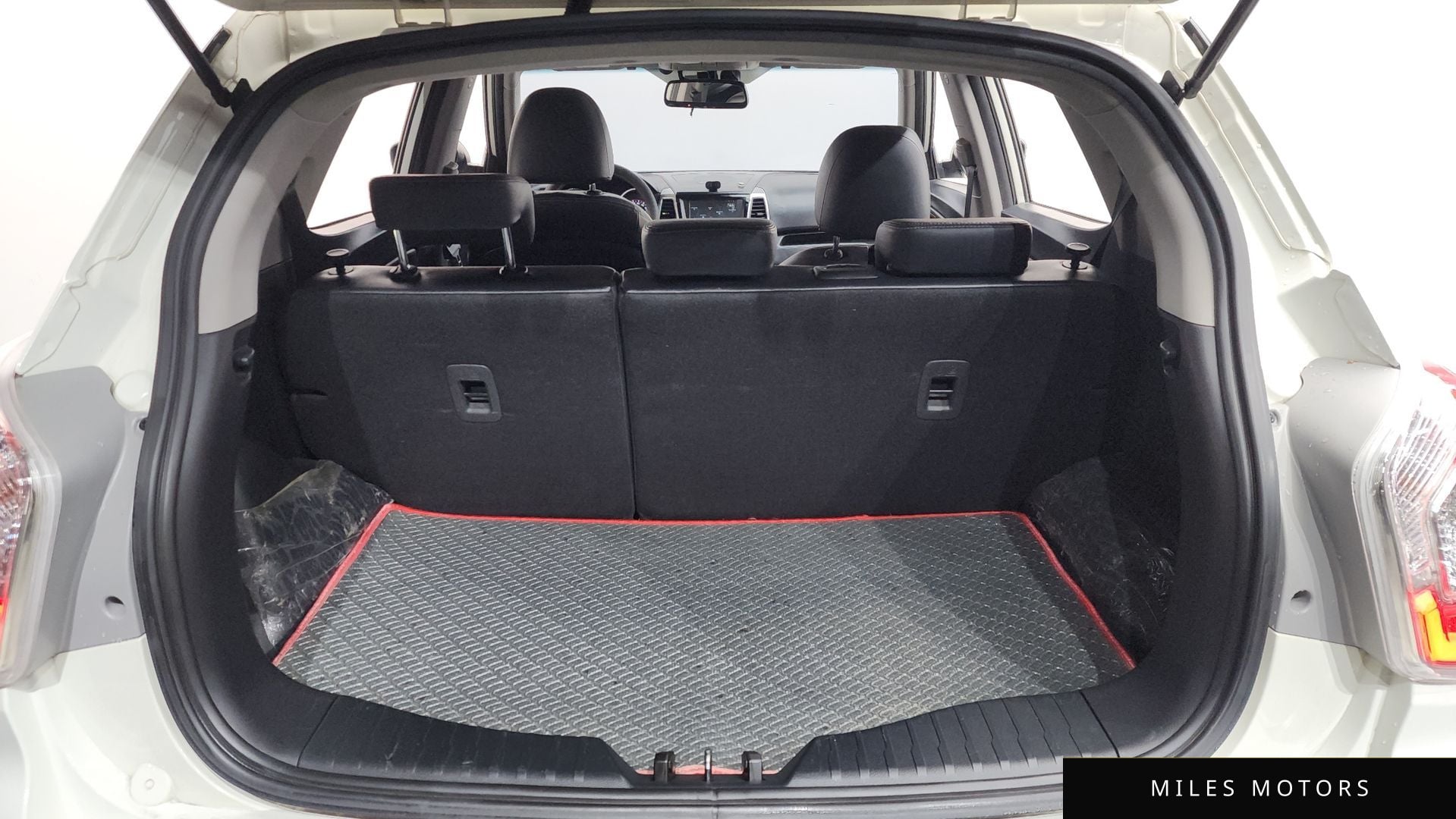 KG Mobility Tivoli 2016 — миниатюра 19