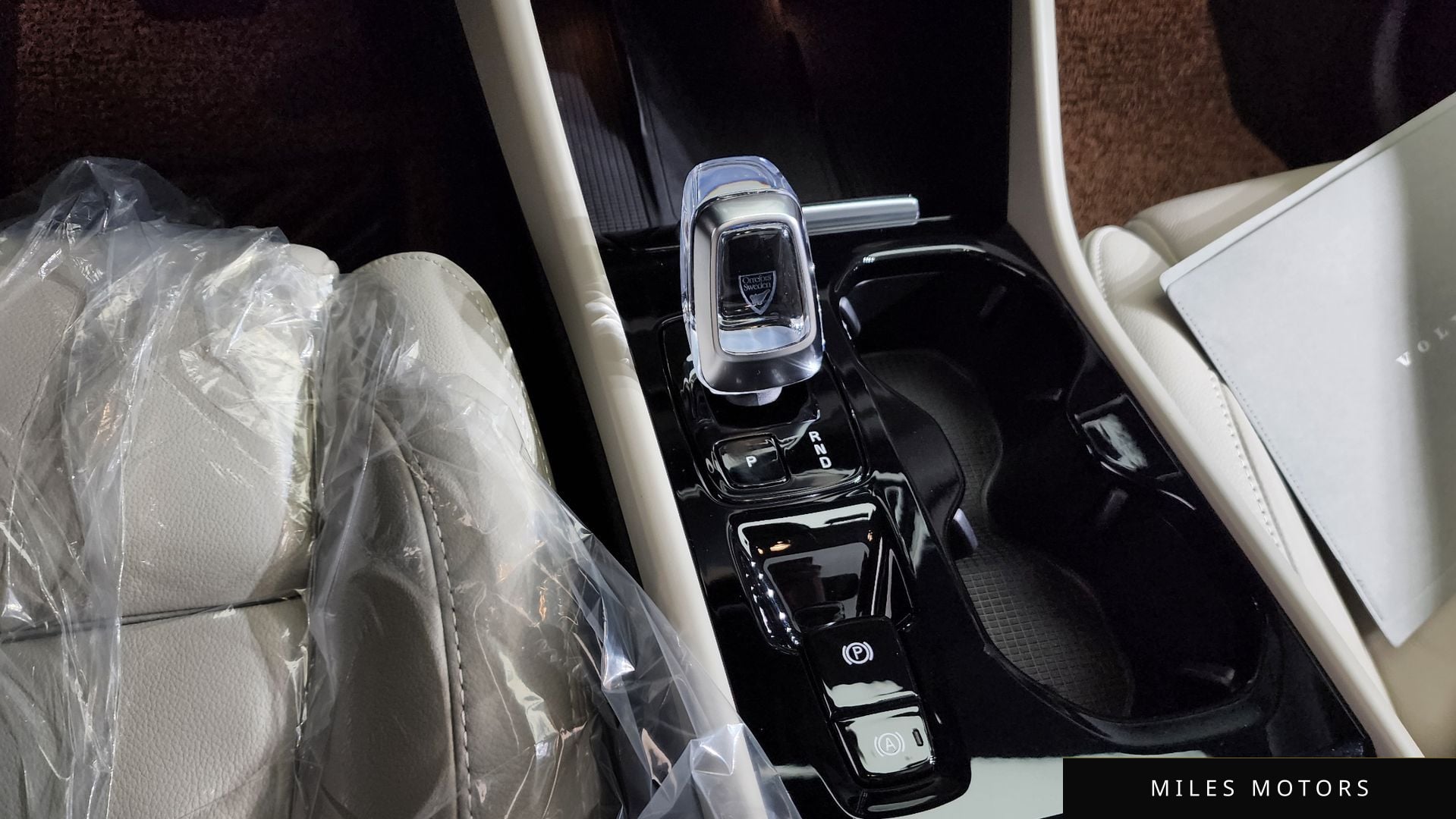 Volvo XC40 2025 — миниатюра 12