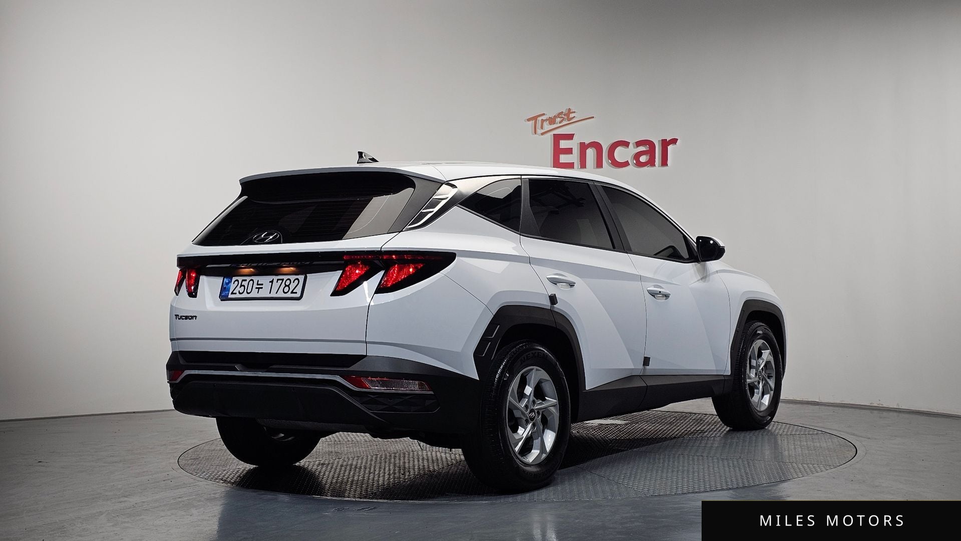Hyundai Tucson 2022 — фото 1 из 12