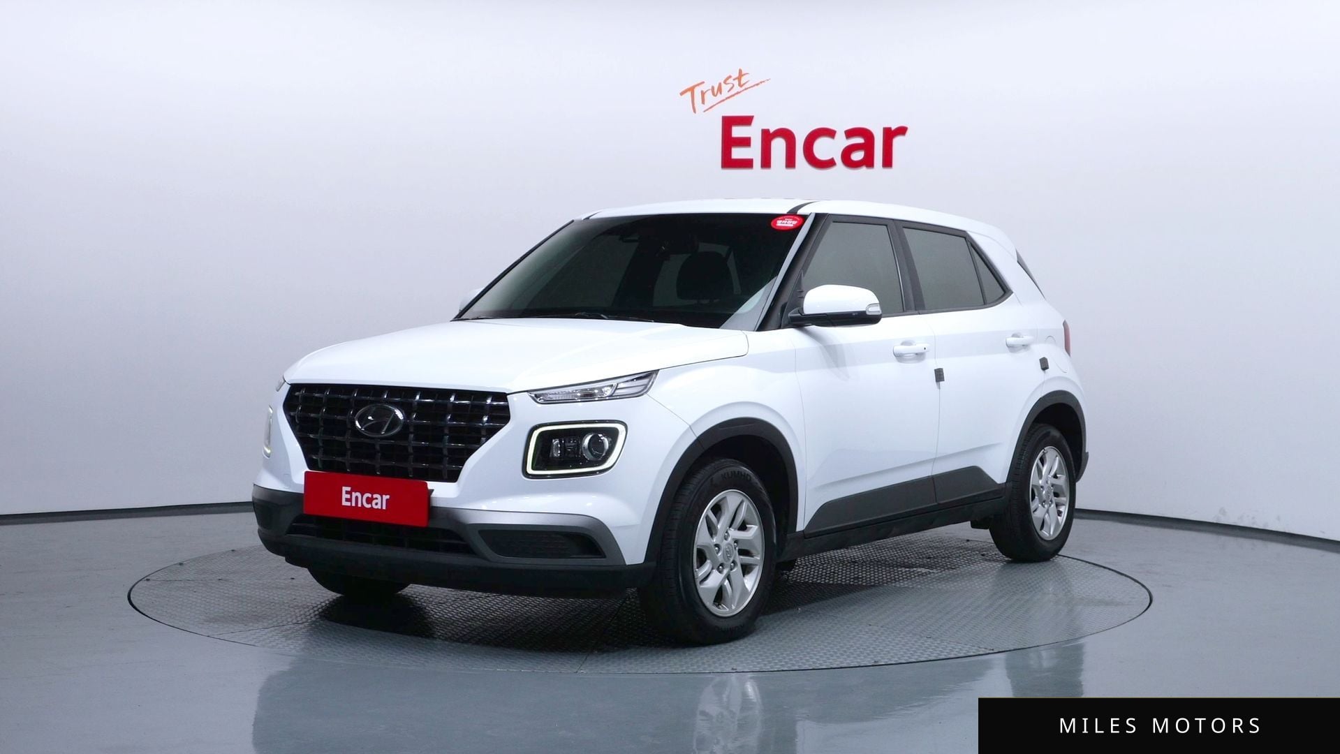 Hyundai Venue 2020 — фото 1 из 12