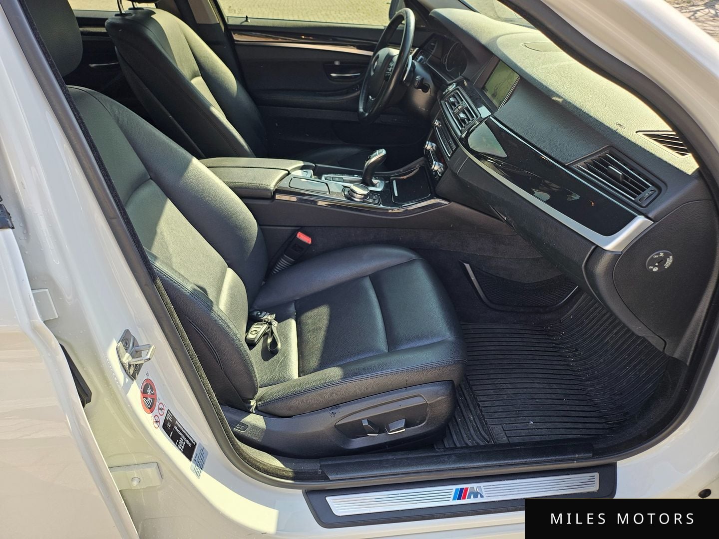 BMW 5 Series (F10) 2016 — миниатюра 12