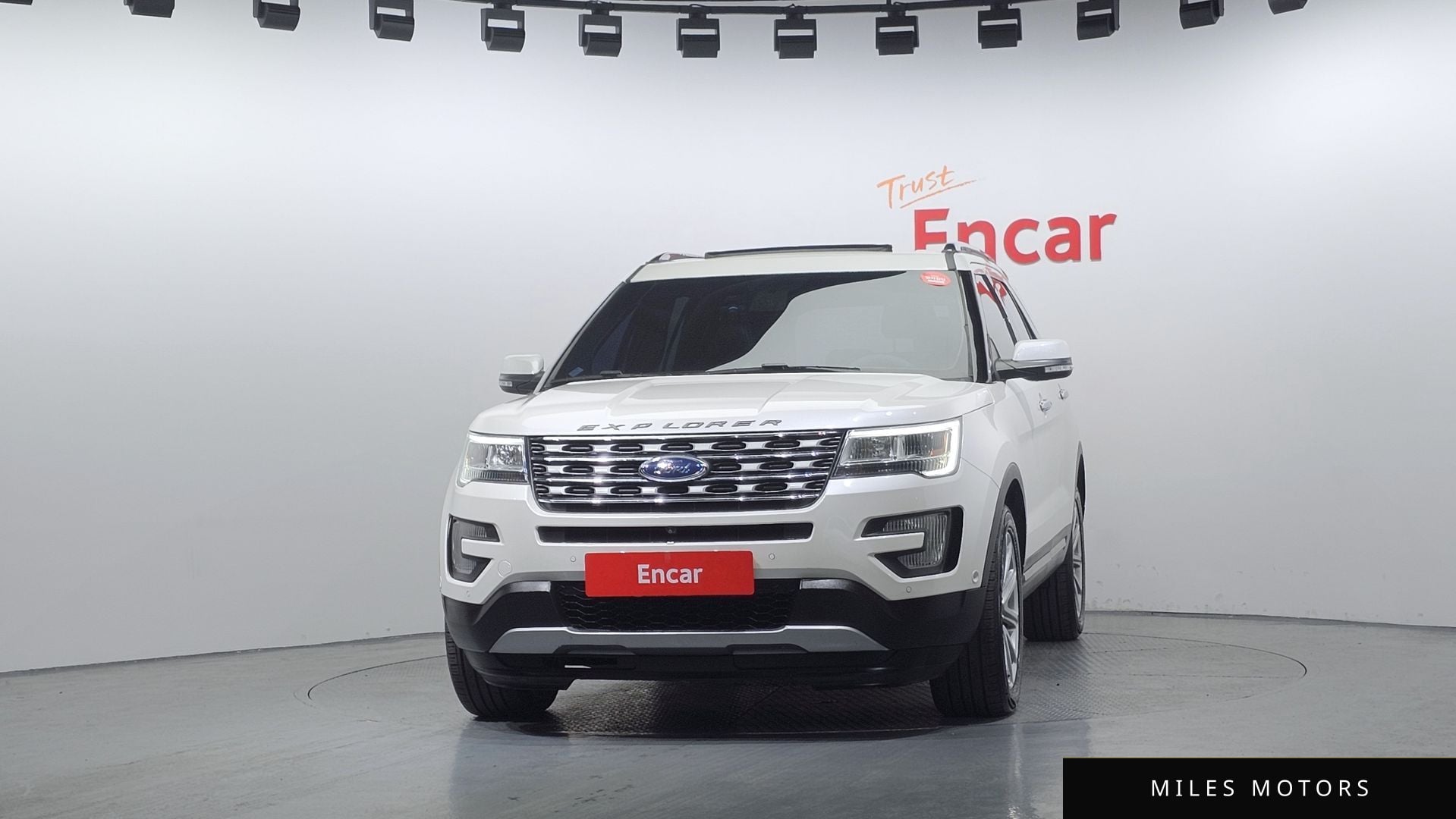 Ford Explorer 2016 — миниатюра 3