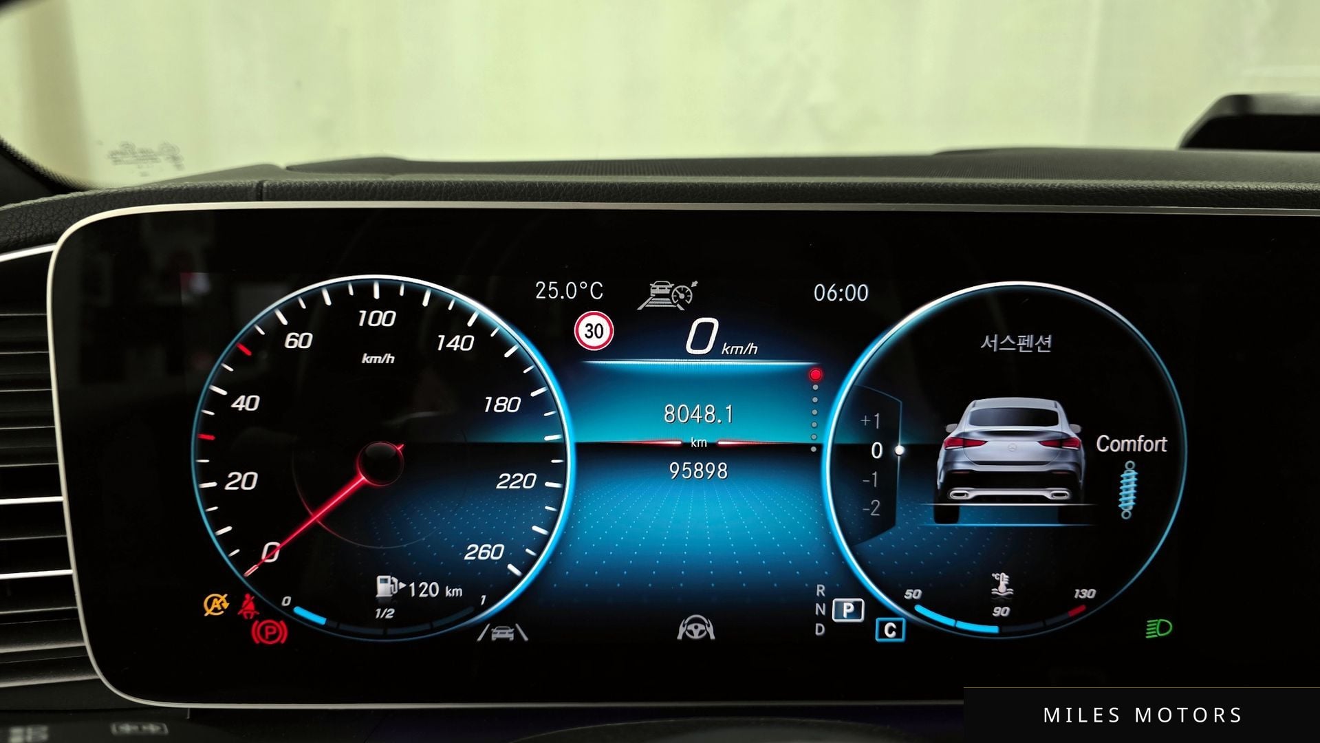 Mercedes-Benz GLE-Class W167 2021 — миниатюра 8