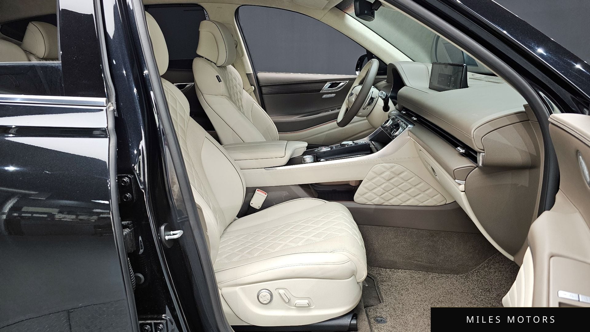 Genesis GV80 2023 — миниатюра 15