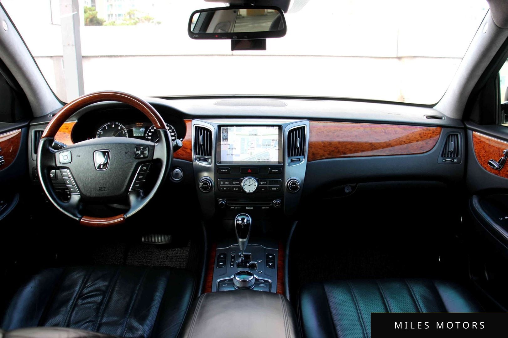 Hyundai 에쿠스(신형) 2011 — миниатюра 11