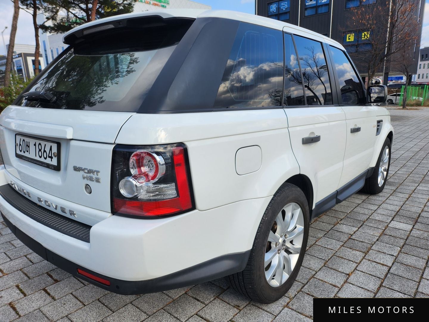 Land Rover Range Rover Sport 2011 — миниатюра 5