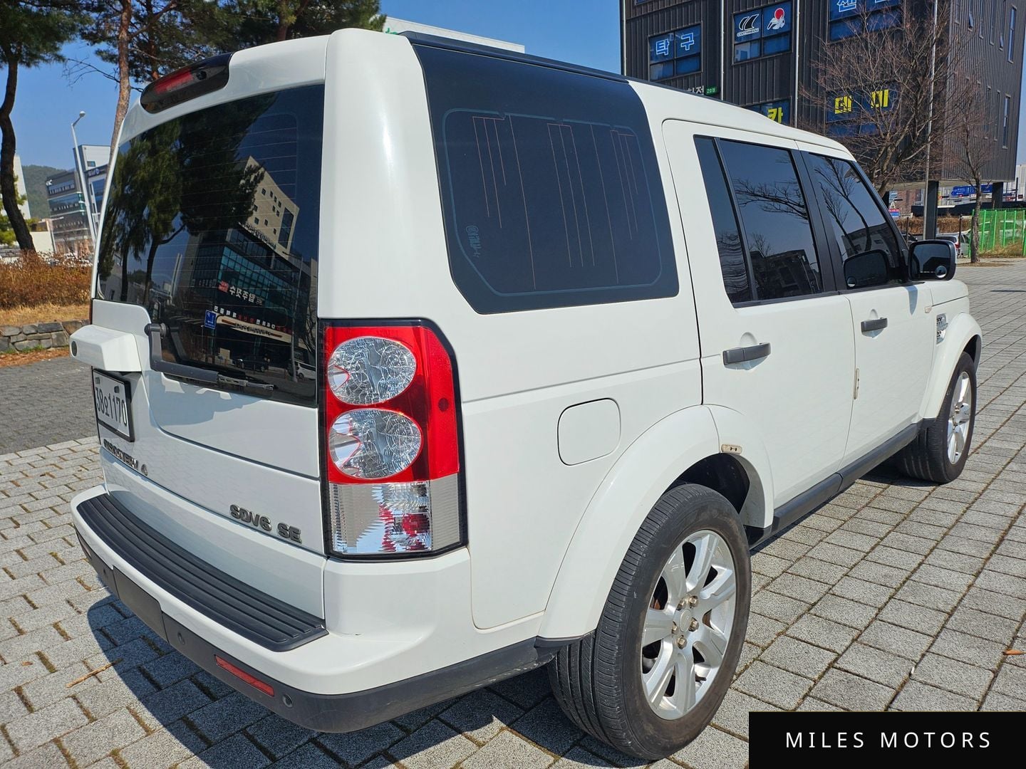 Land Rover Discovery 2013 — миниатюра 5