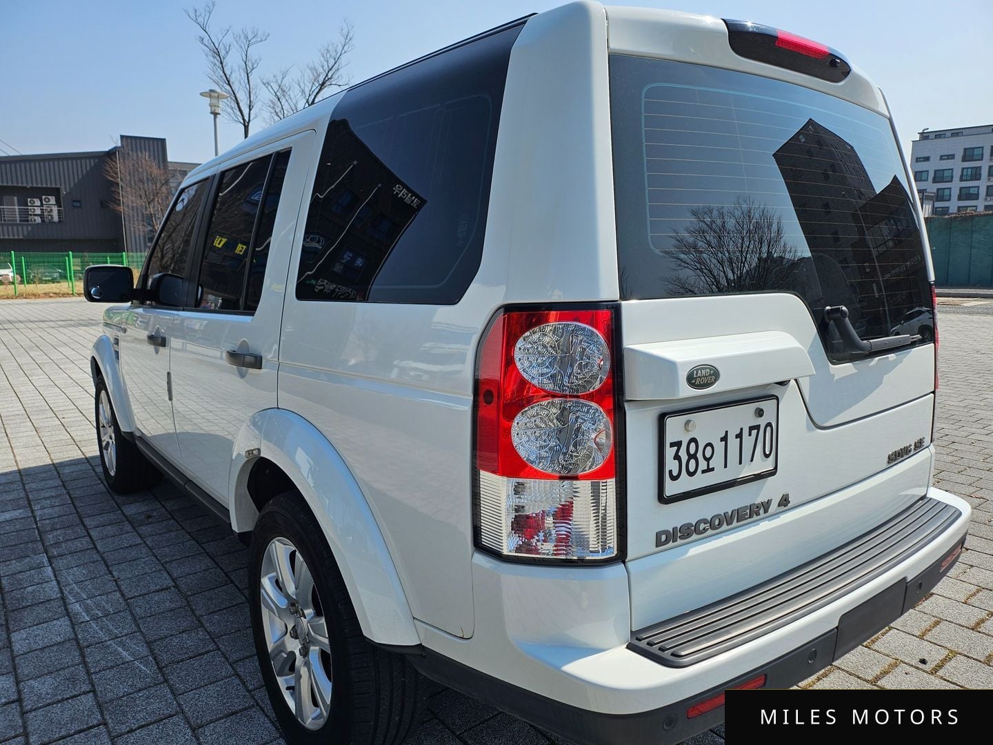 Land Rover Discovery 2013 — миниатюра 7