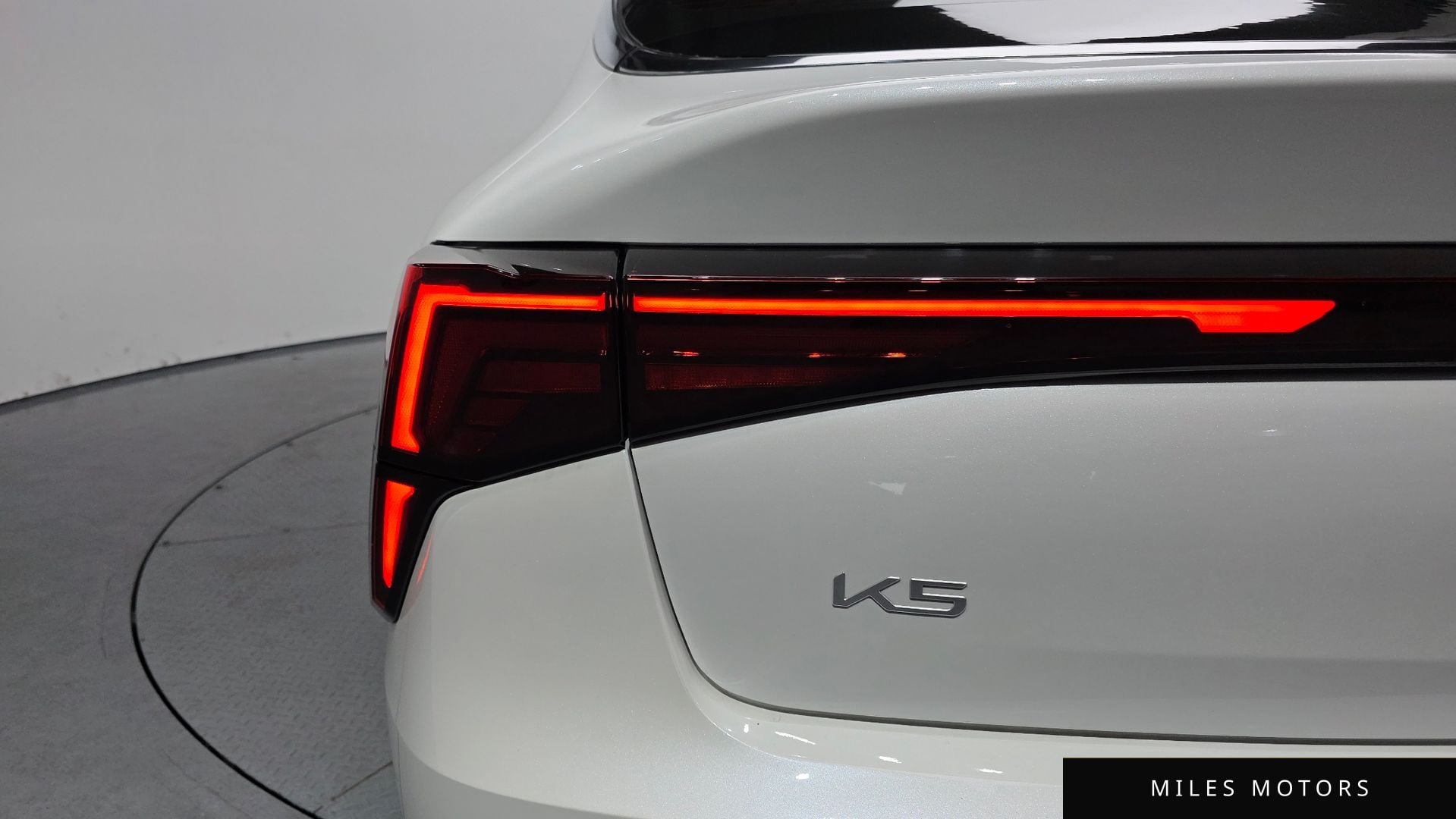 Kia K5 2025 — миниатюра 9