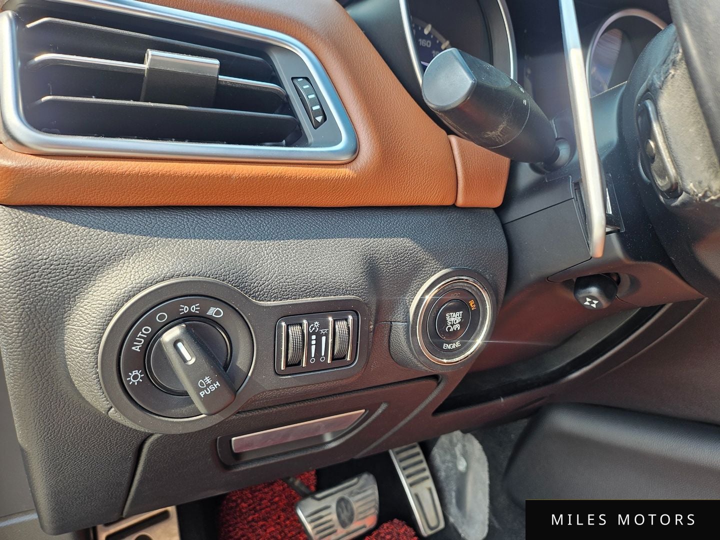 Maserati Ghibli 2014 — миниатюра 11