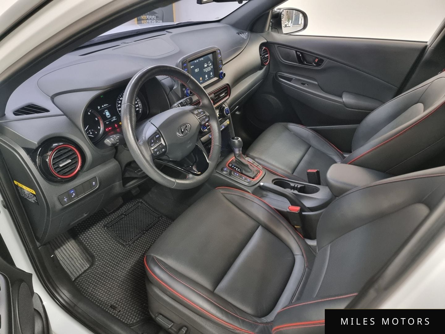 Hyundai Kona 2018 — миниатюра 11