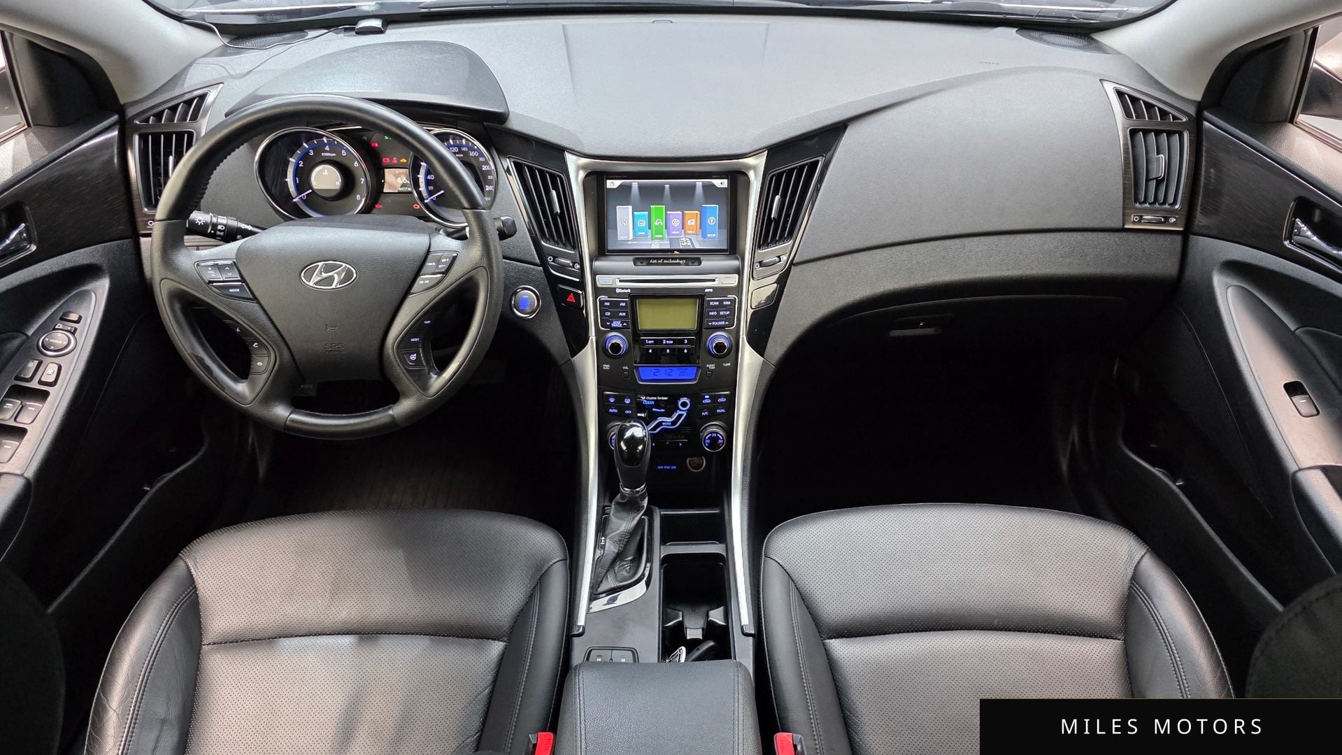 Hyundai Sonata 2012 — миниатюра 9