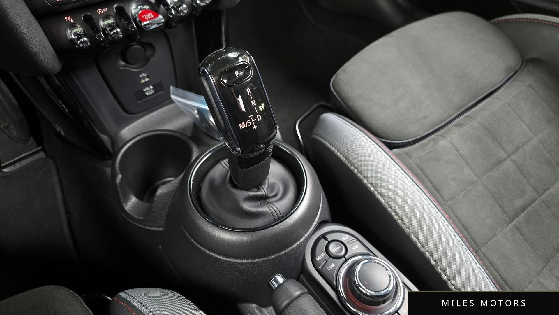 MINI Cooper S 2022 — миниатюра 12
