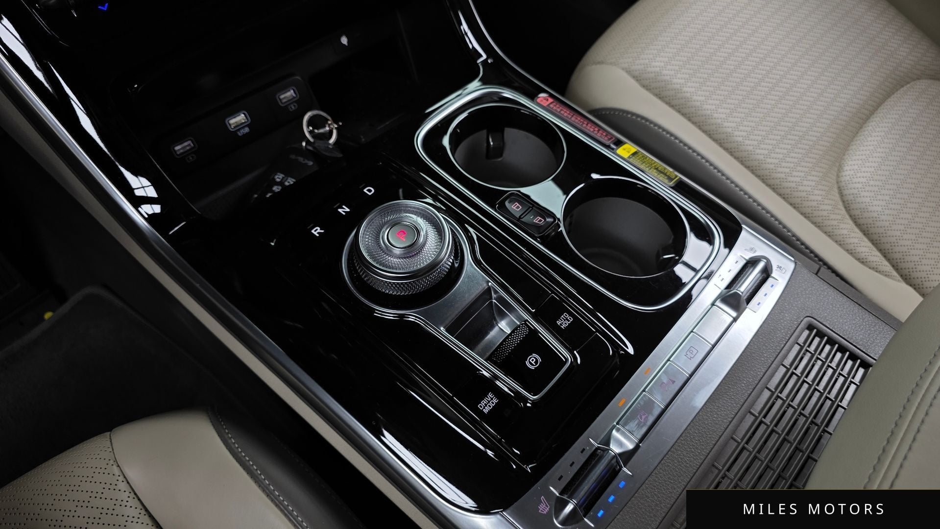 Kia Carnival 2022 — миниатюра 12