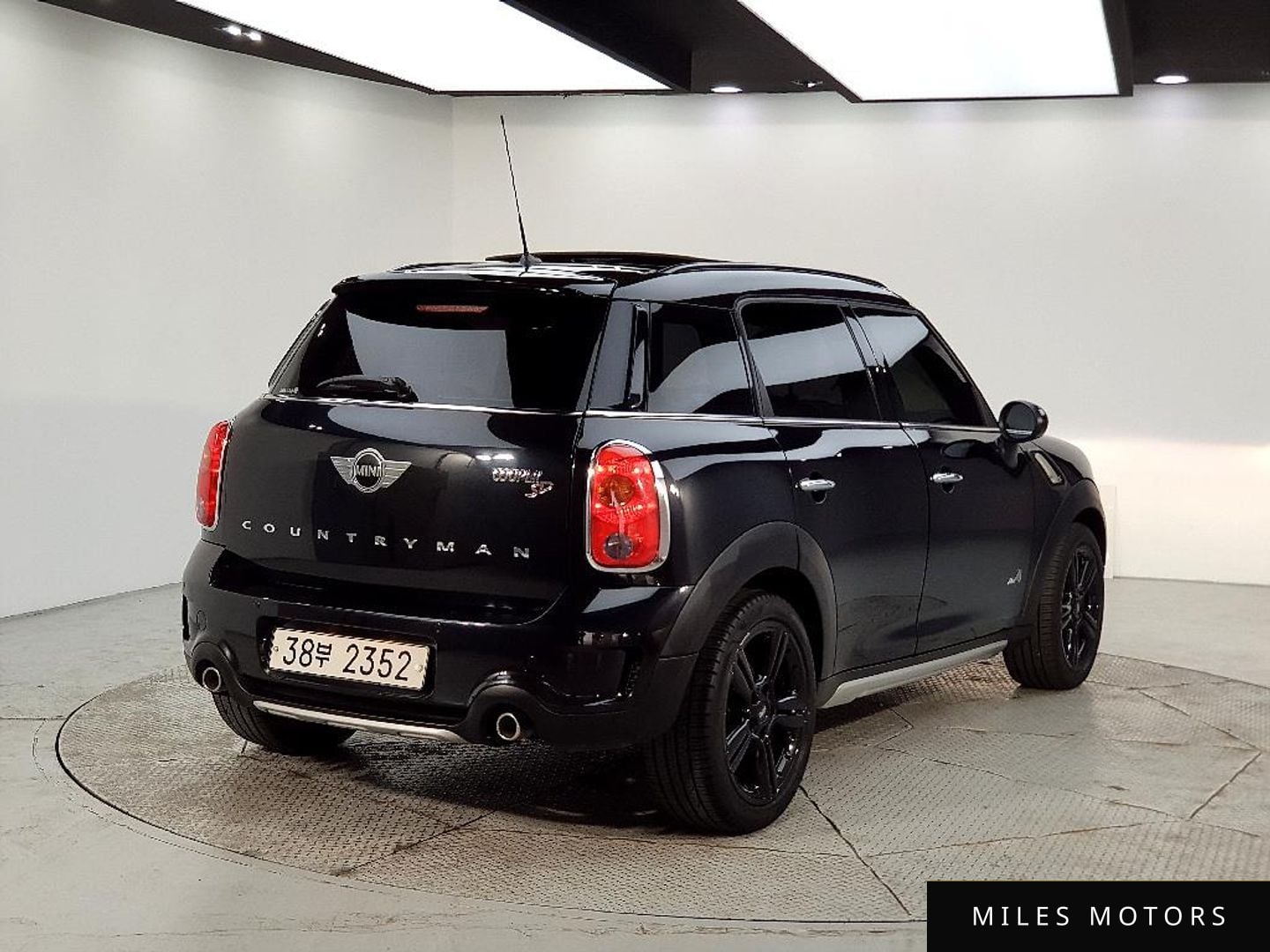 MINI 쿠퍼 SD 컨트리맨 2015 — миниатюра 4