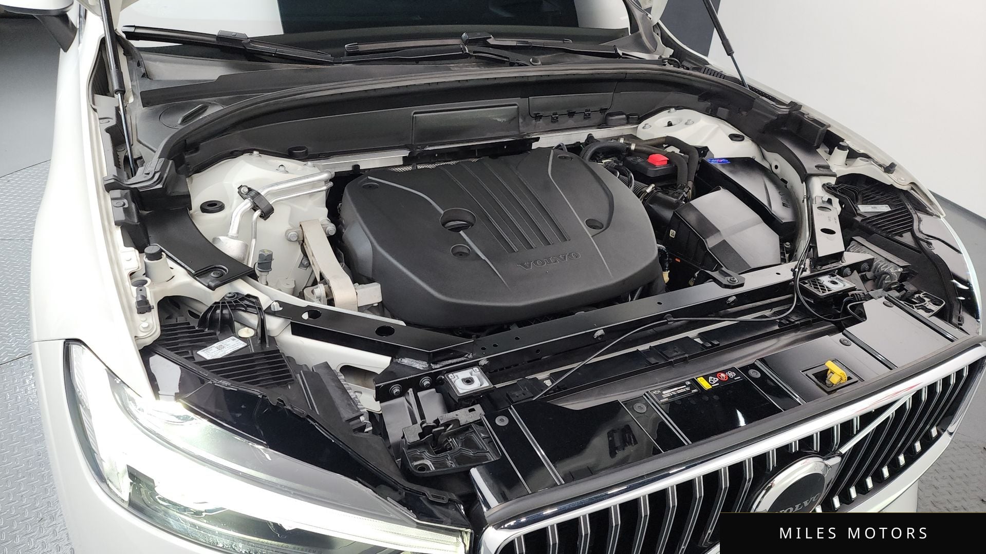 Volvo XC60 2022 — миниатюра 6