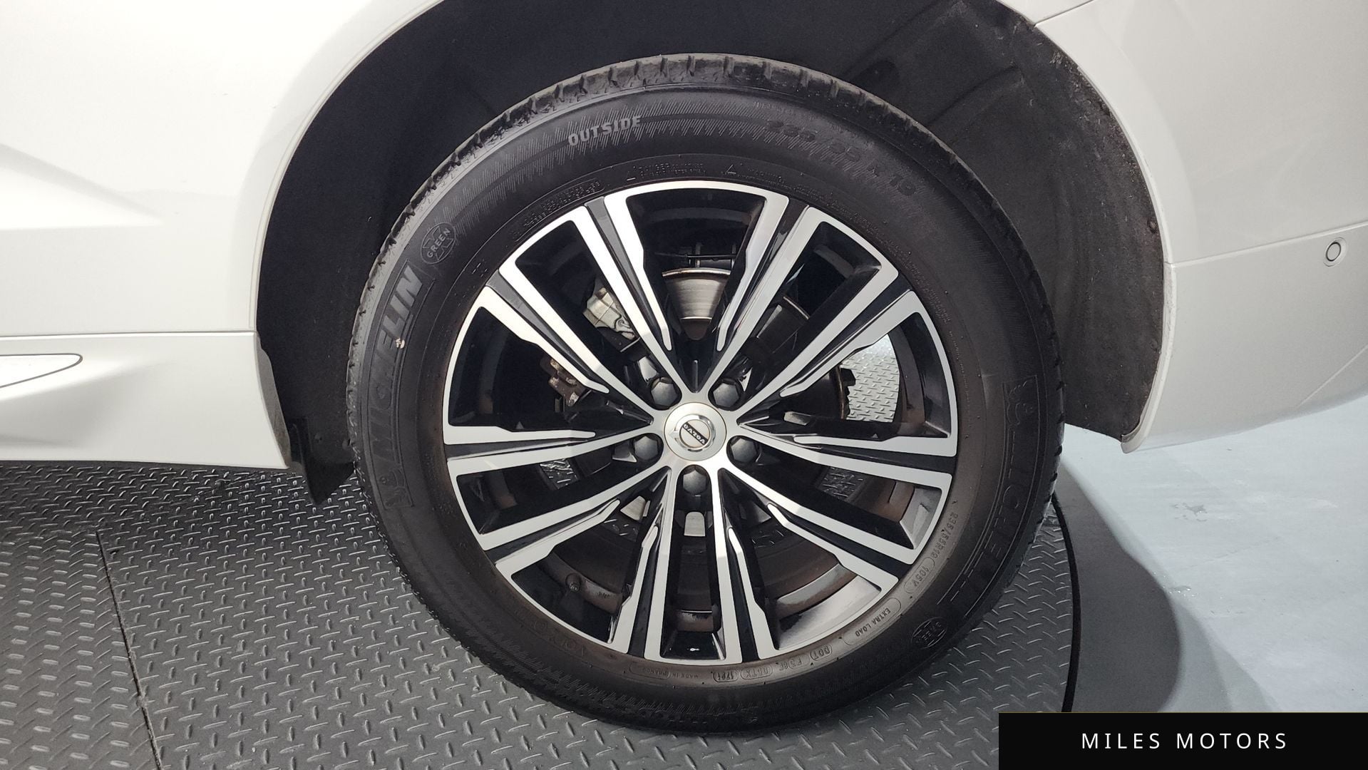 Volvo XC60 2022 — миниатюра 7