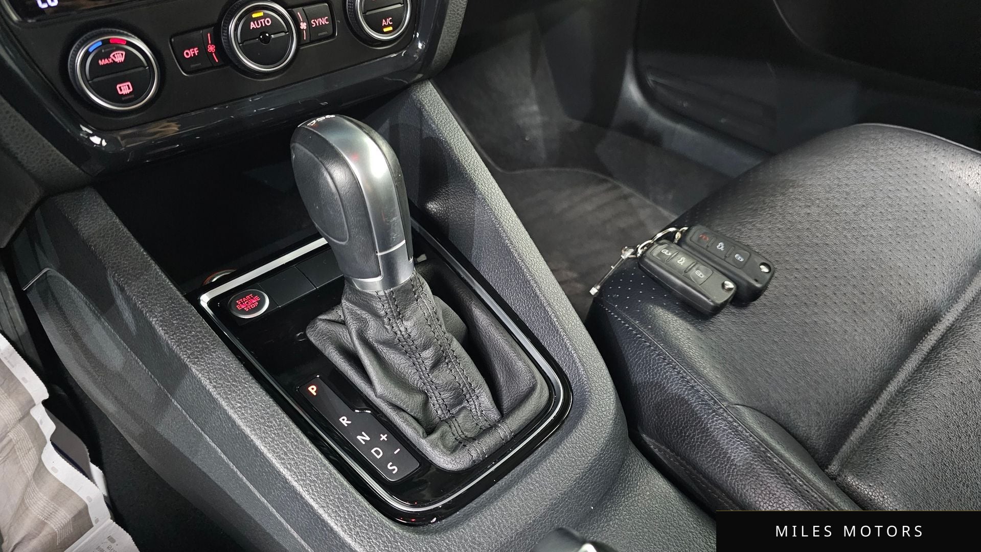 Volkswagen 제타 2015 — миниатюра 9