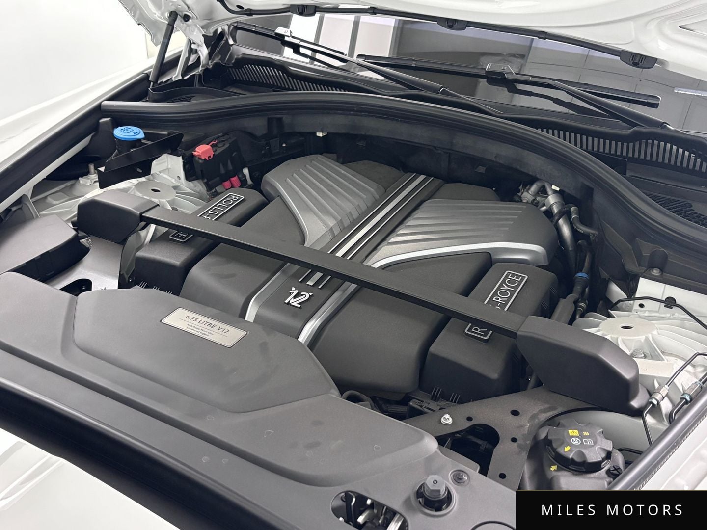 Rolls-Royce 컬리넌 2024 — миниатюра 5