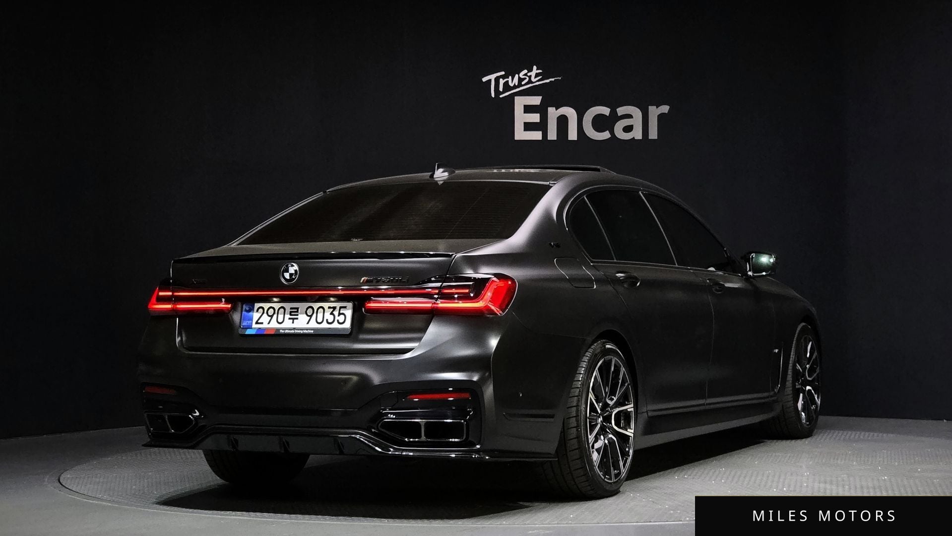 BMW 7 Series (G11) 2021 — миниатюра 2