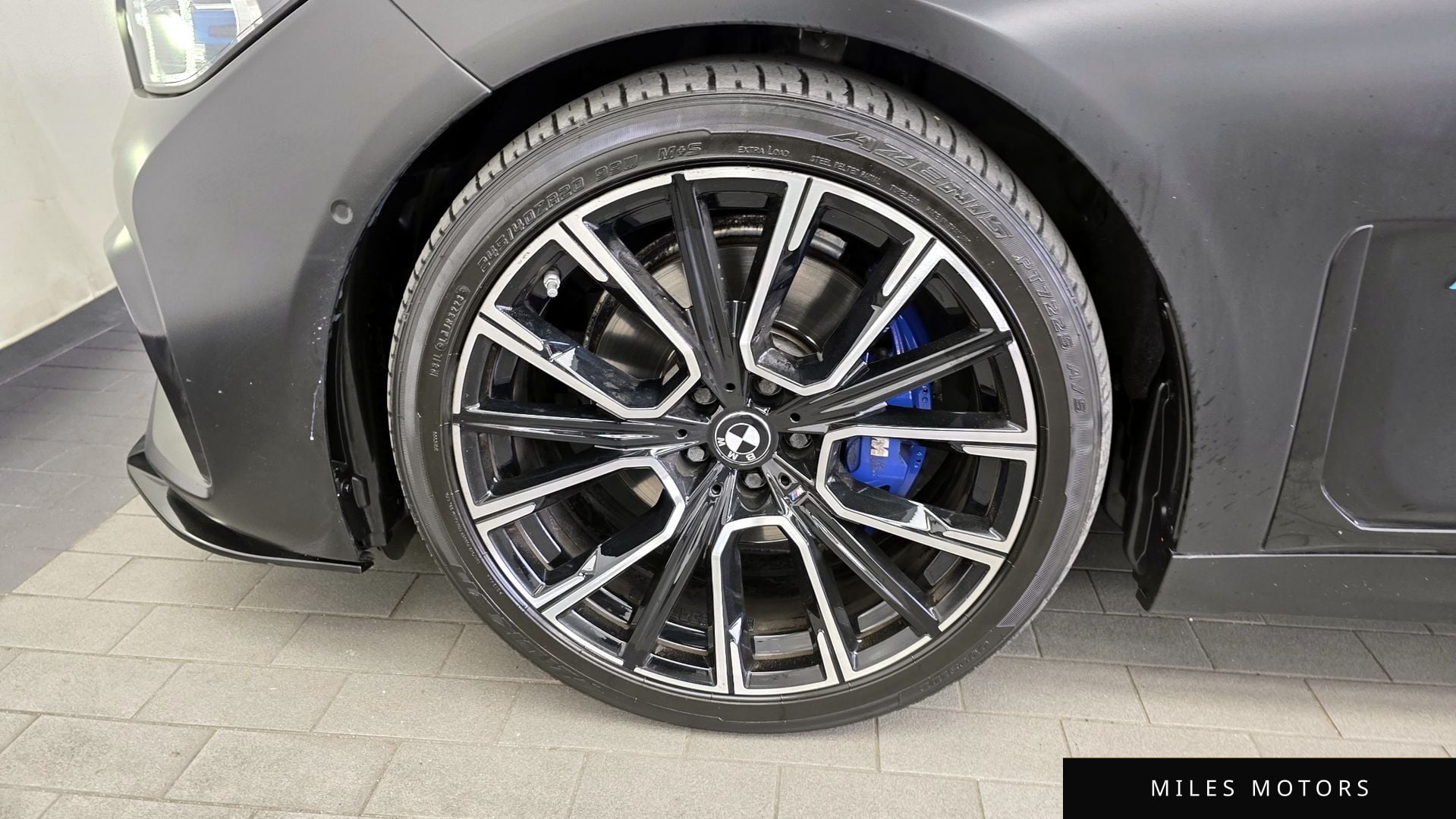 BMW 7 Series (G11) 2021 — миниатюра 5