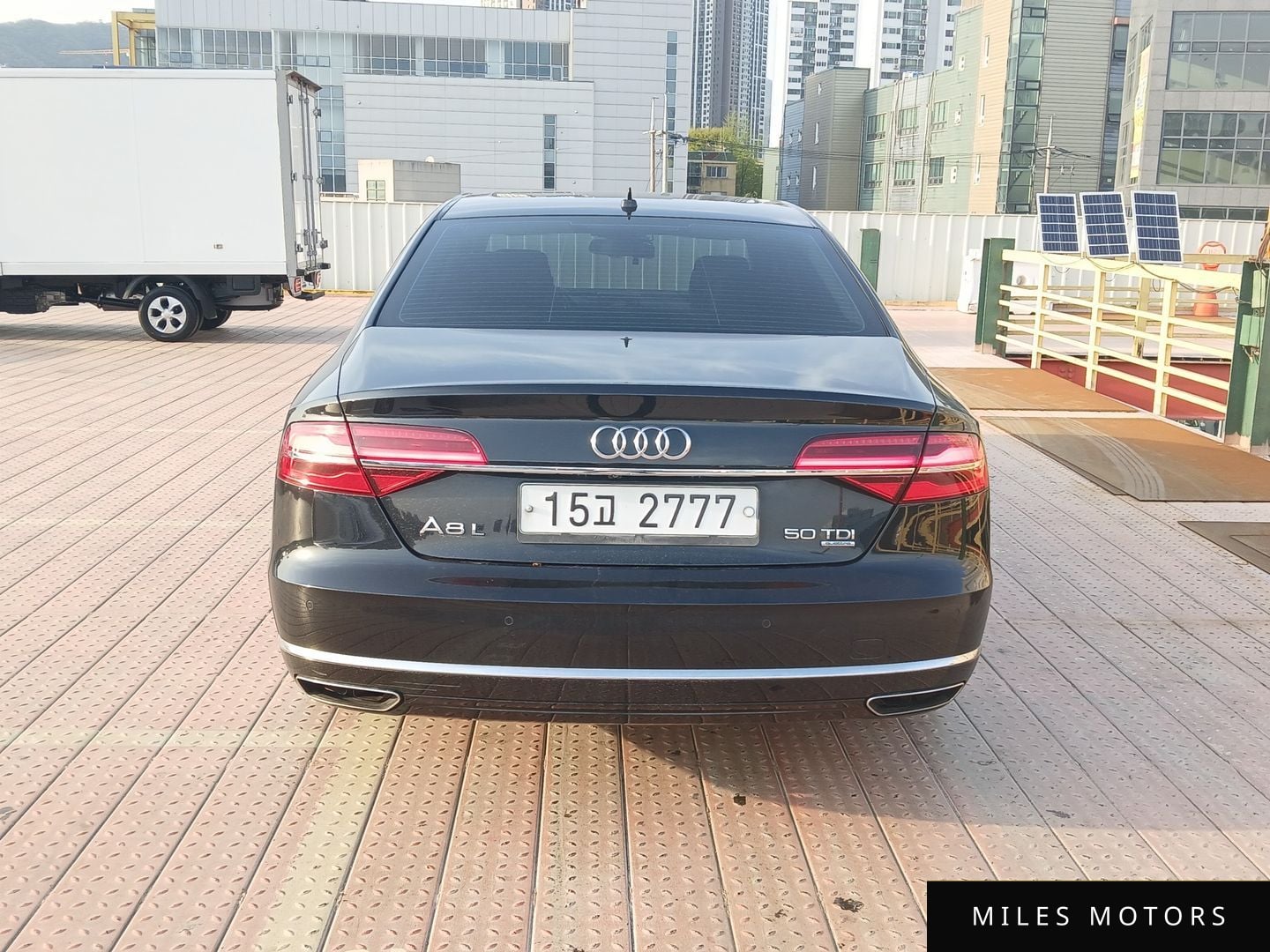 Audi A8 2015 — миниатюра 5