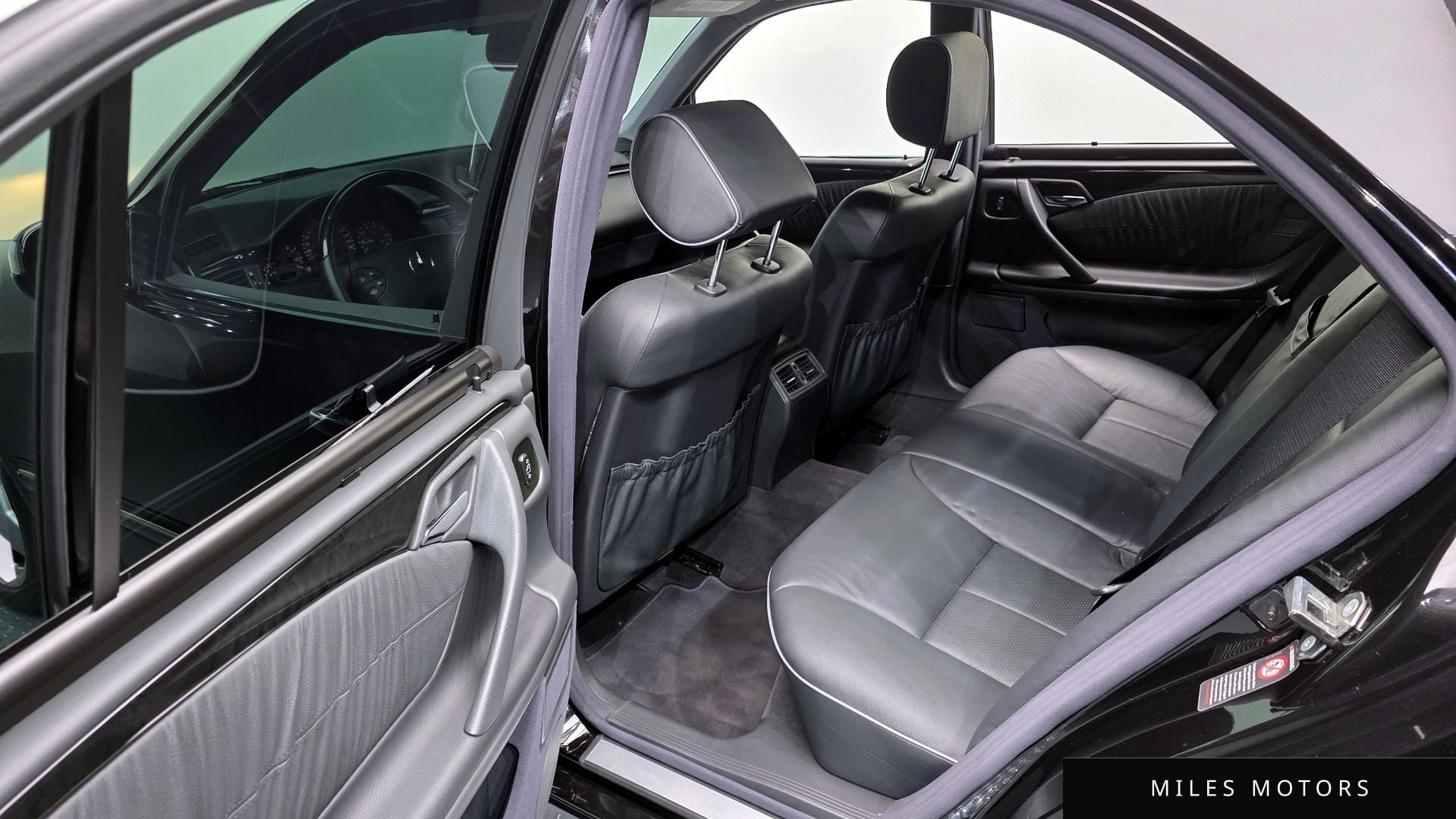 Mercedes-Benz E-Class W210 2002 — миниатюра 12