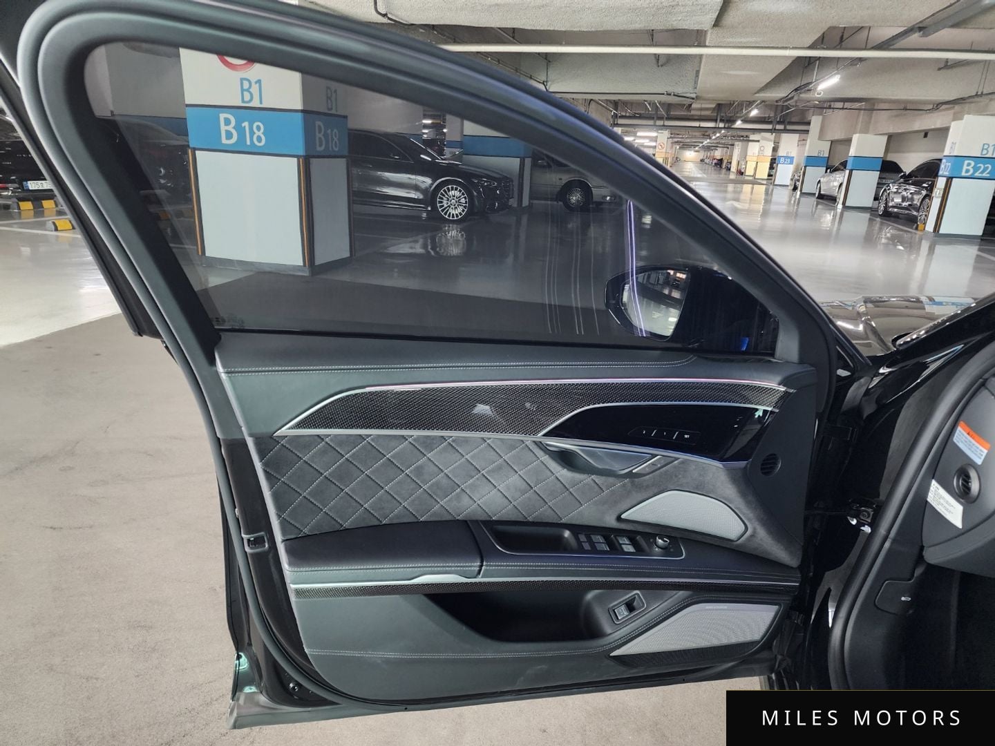 Audi S8 (D5) 2023 — миниатюра 12