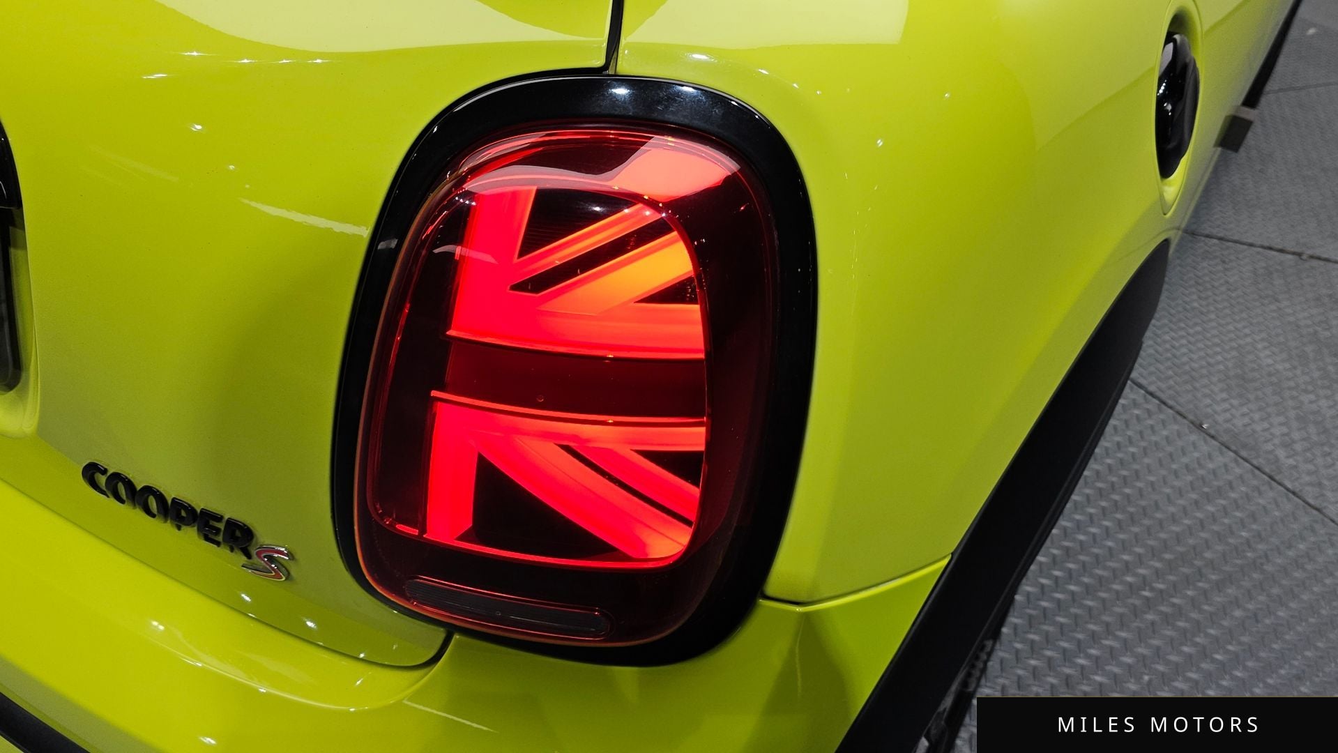 MINI Cooper Convertible 2022 — миниатюра 9