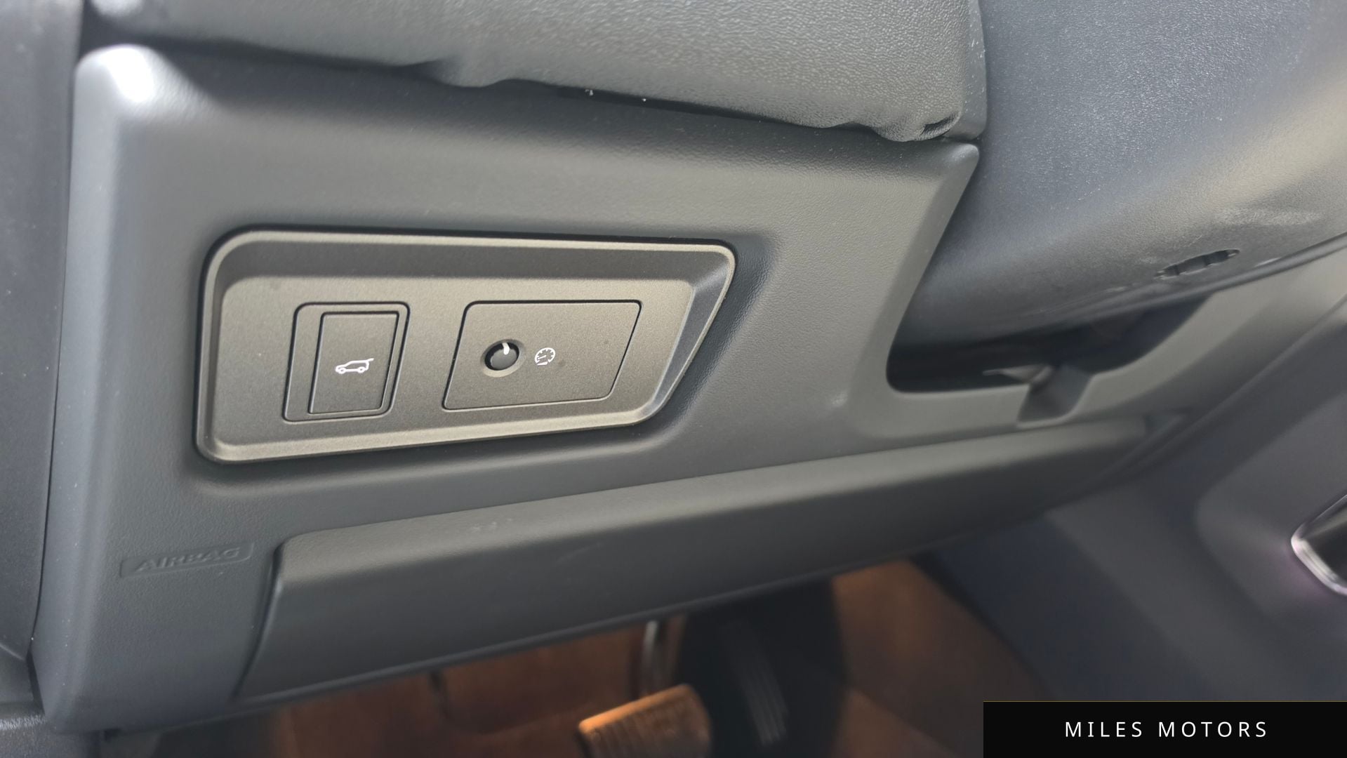 Land Rover Range Rover Evoque 2018 — миниатюра 27
