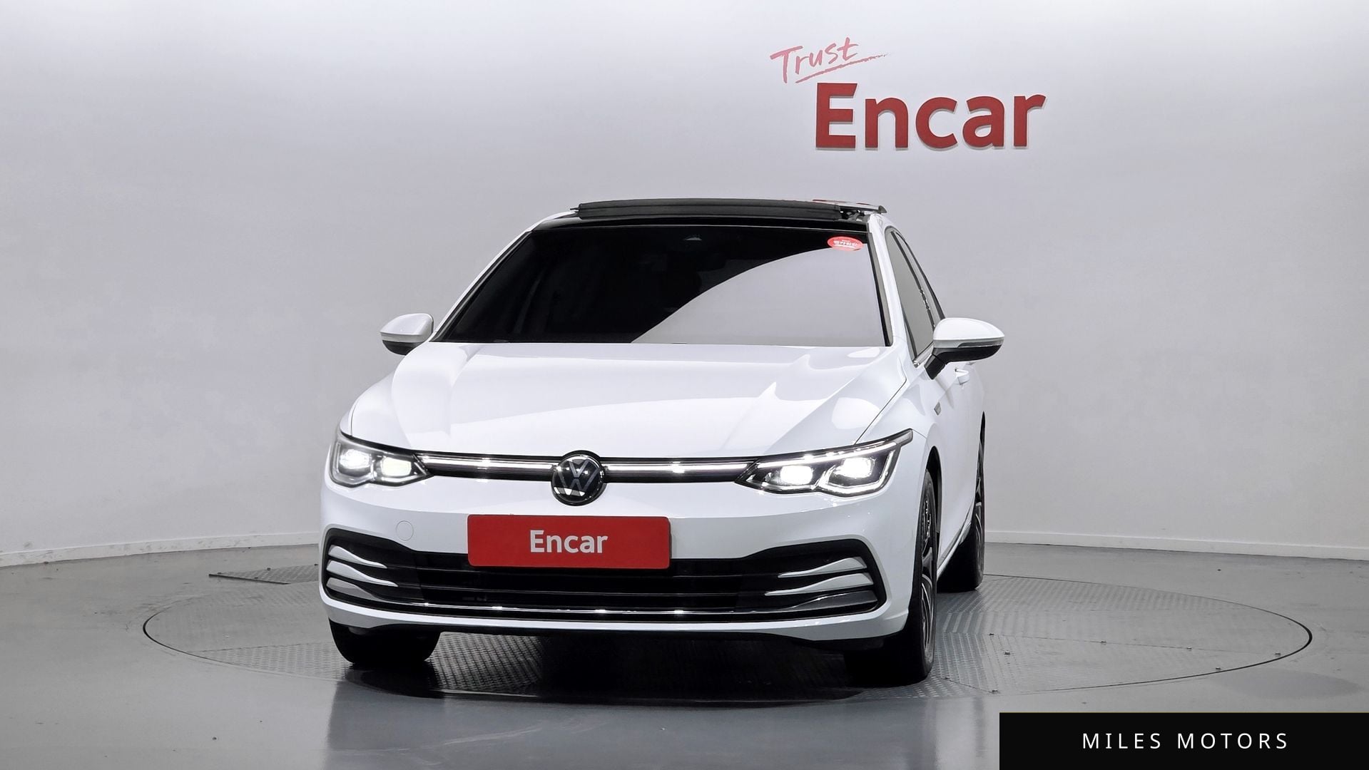 Volkswagen 골프 2022 — миниатюра 3
